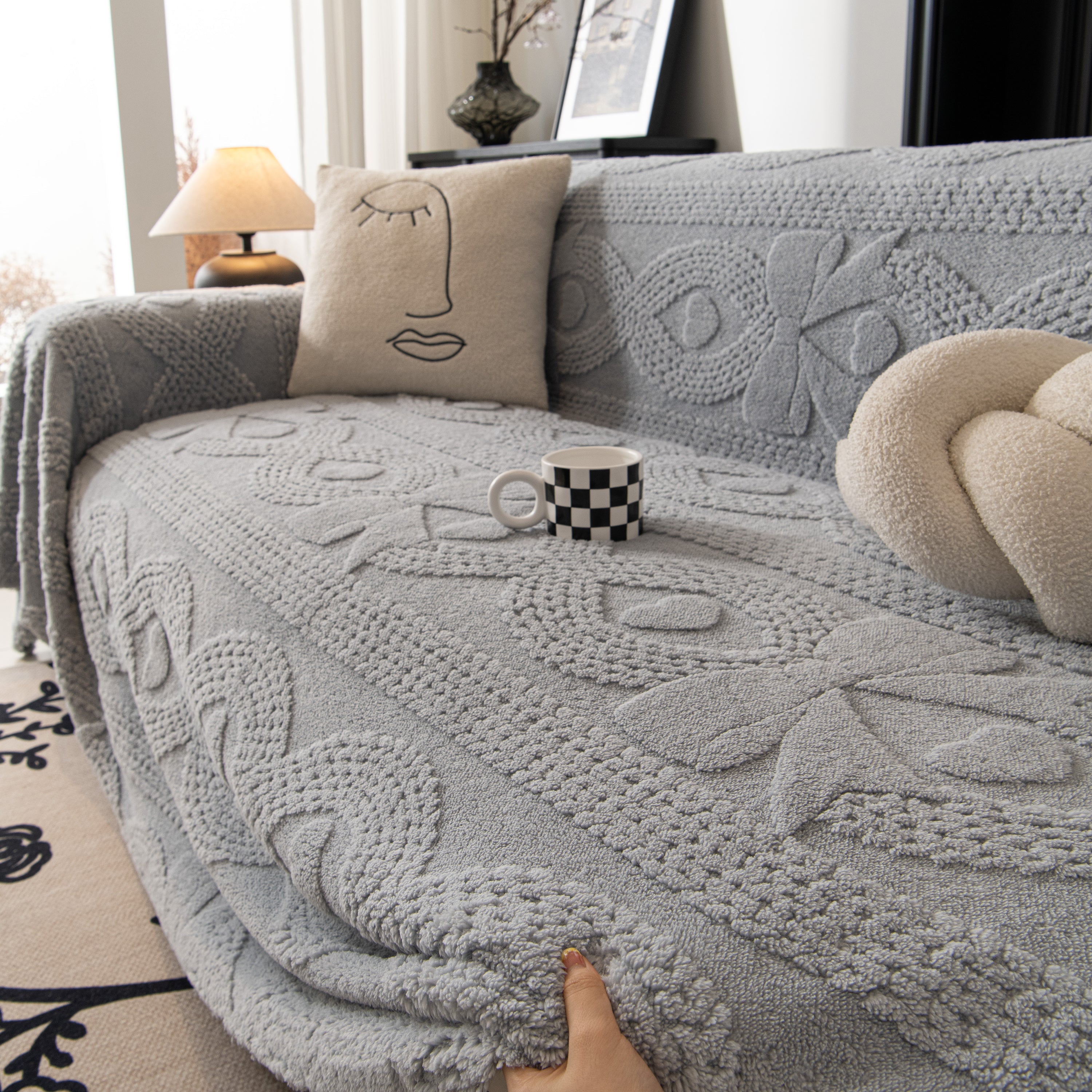 Soft Plush Fleece Throw Blanket For Couch Solid Cute Warm Couch Cover Blanket For Winter