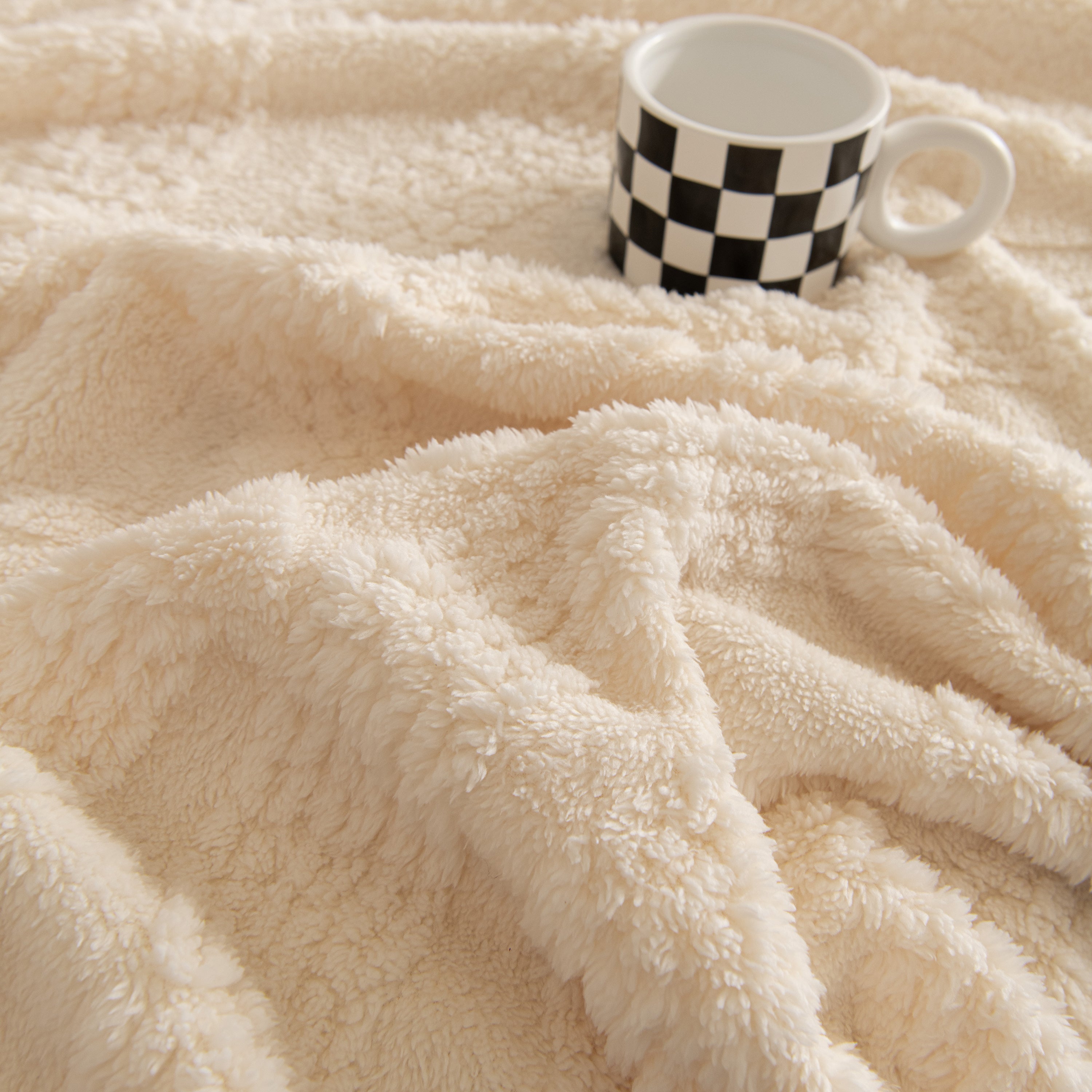 Soft Plush Fleece Throw Blanket For Couch Solid Cute Warm Couch Cover Blanket For Winter
