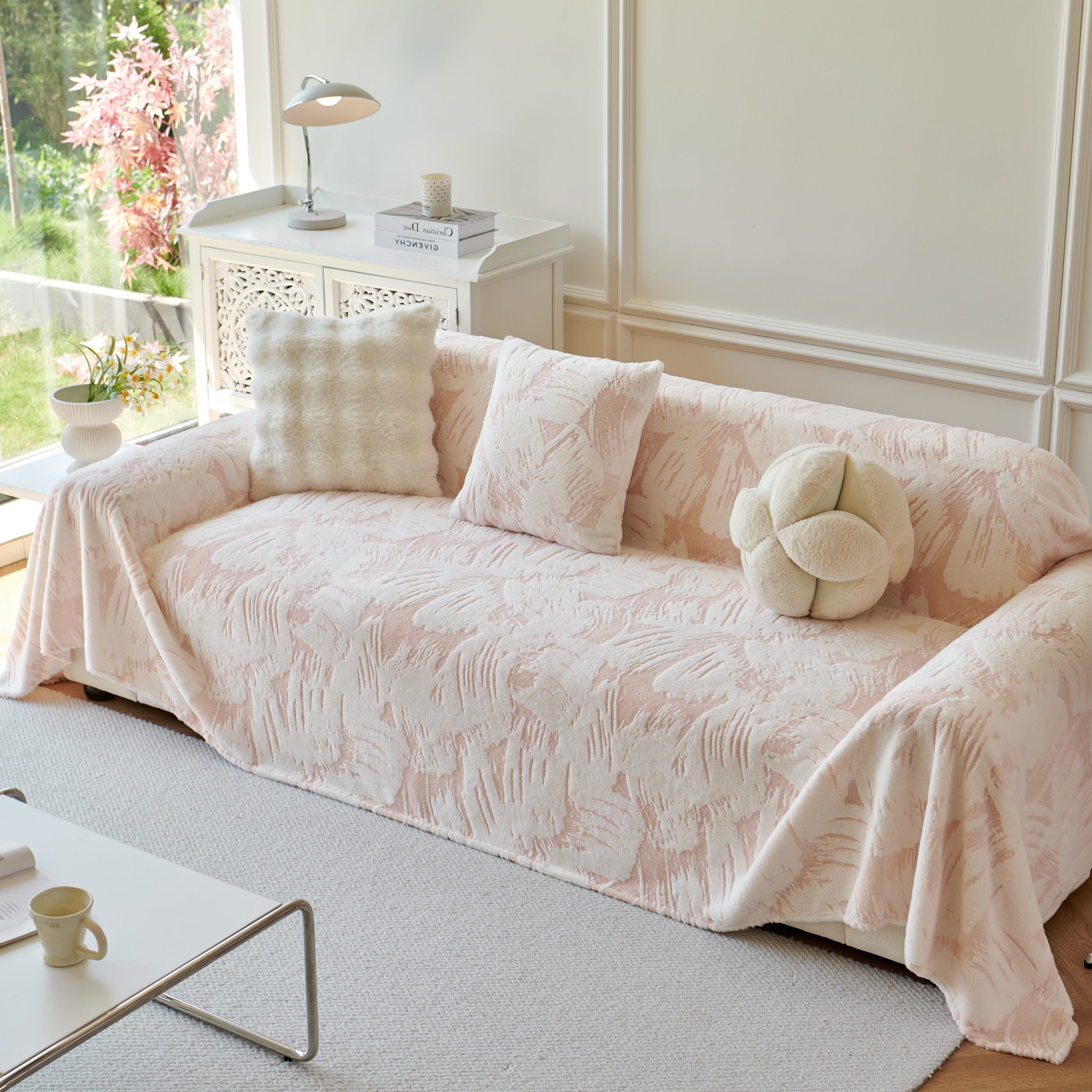 Plush Faux Fur Warm Sofa Cover With Waves Jacquard Textured Throw Blankets For Couch