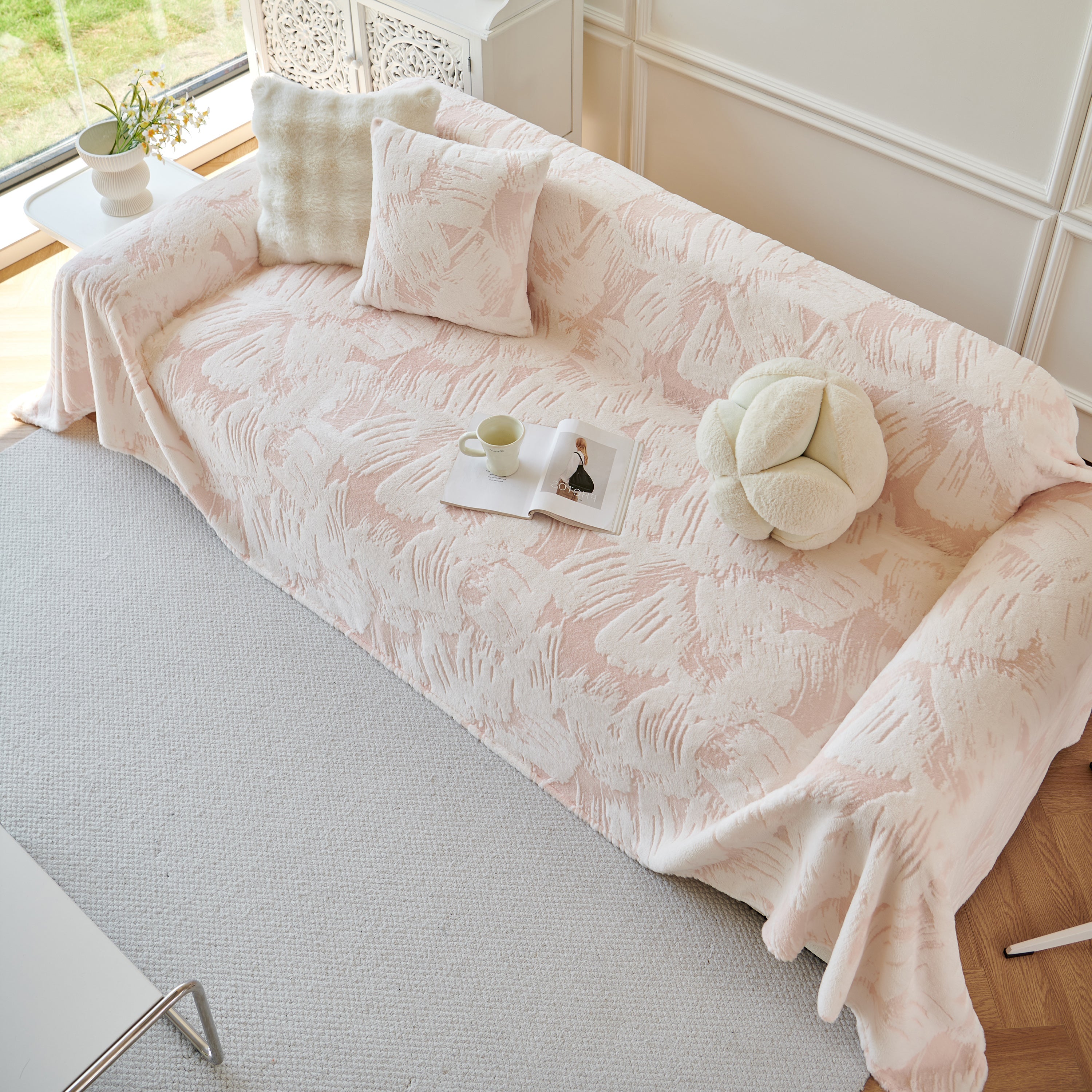 Plush Faux Fur Warm Sofa Cover With Waves Jacquard Textured Throw Blankets For Couch