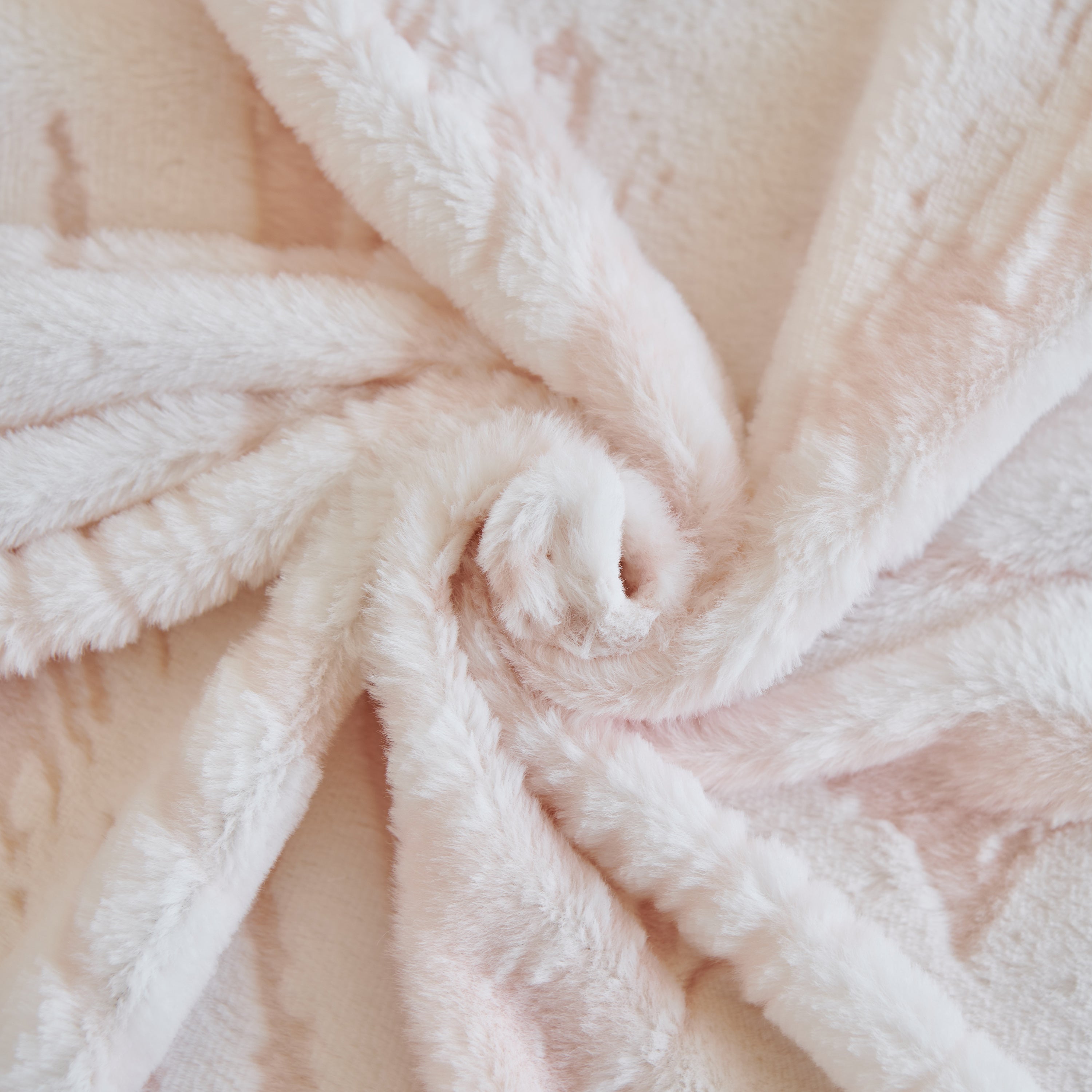 Plush Faux Fur Warm Sofa Cover With Waves Jacquard Textured Throw Blankets For Couch