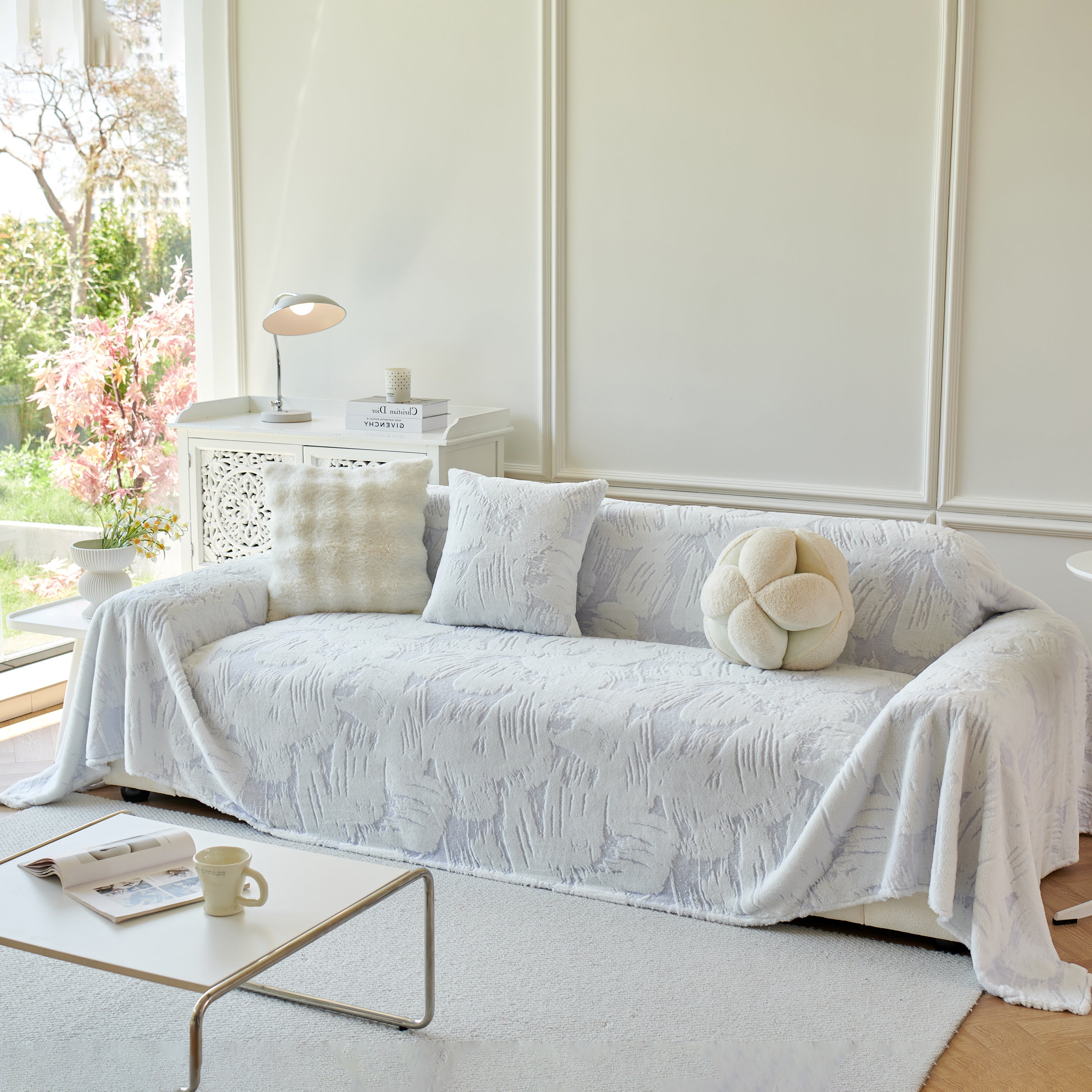 Plush Faux Fur Warm Sofa Cover With Waves Jacquard Textured Throw Blankets For Couch