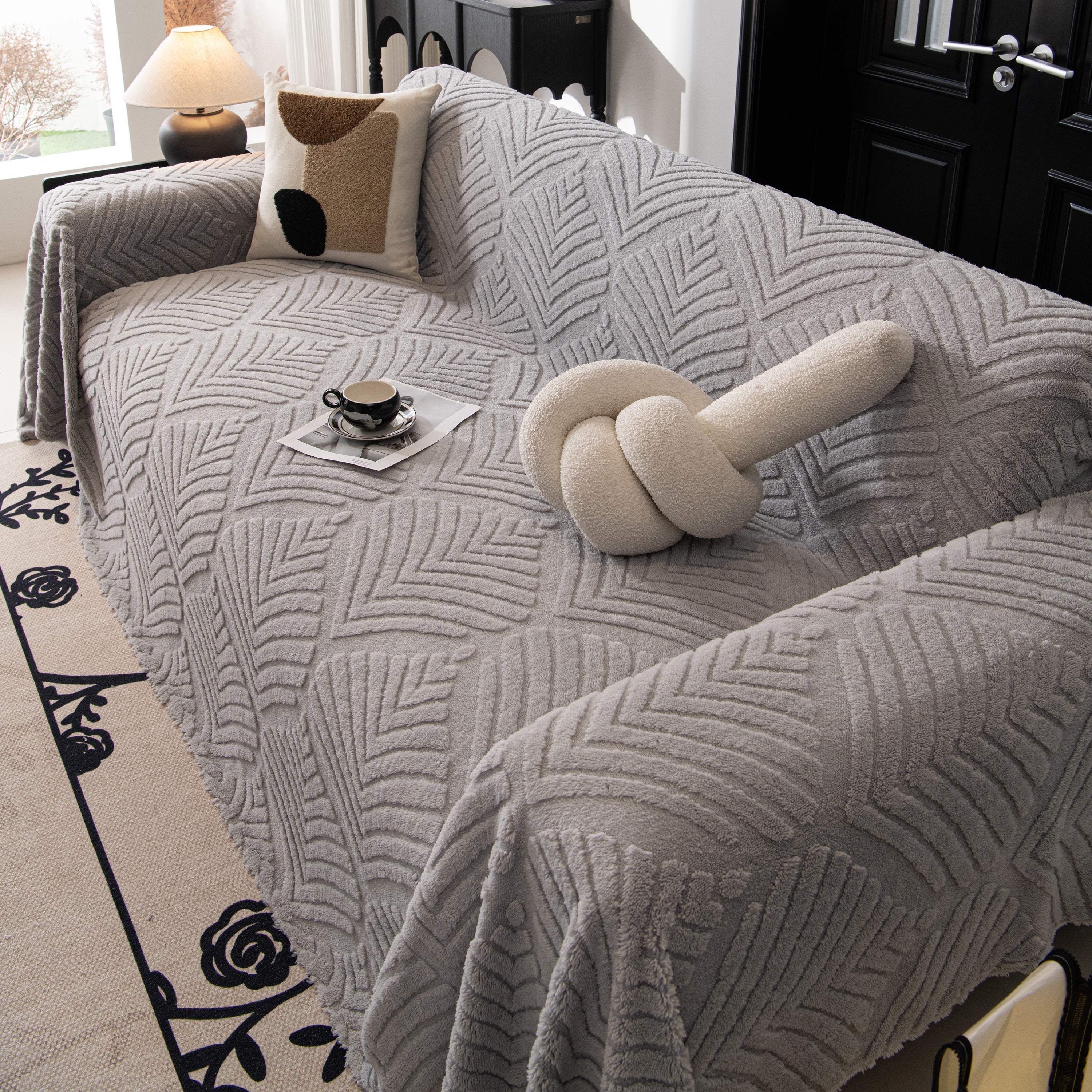 Winter Soft Plush Fleece Sofa Blanket Leaves Jacquard Couch Covers For Couches