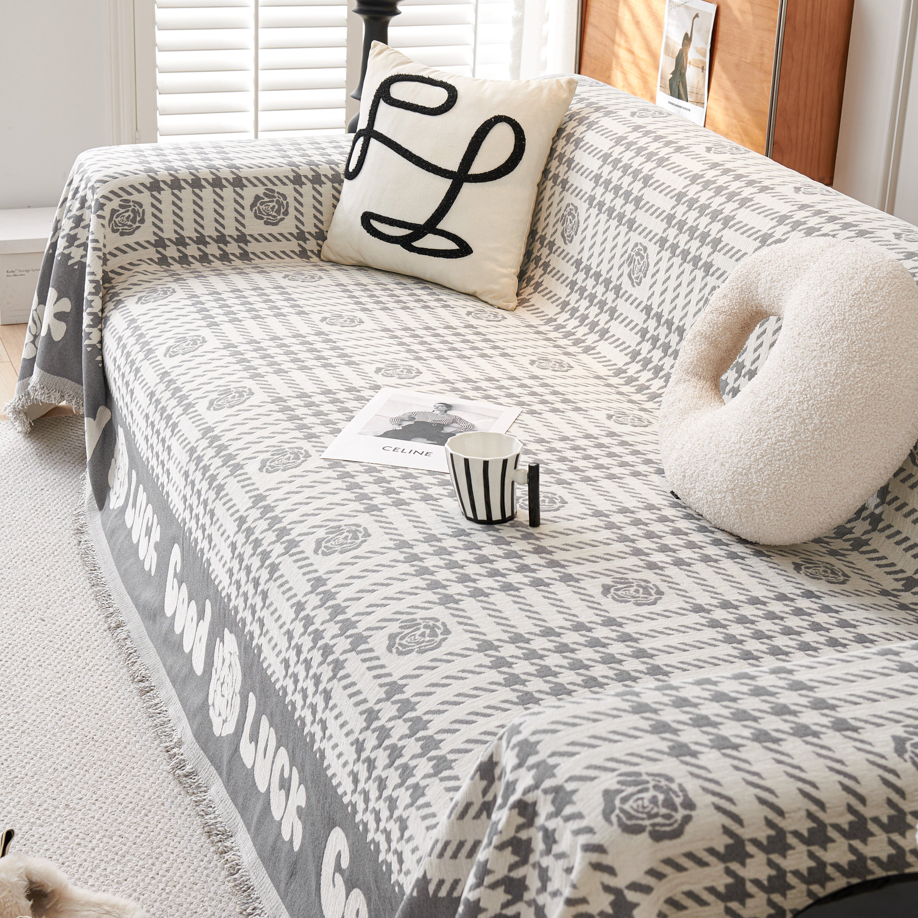 Chenille Houndstooth Sofa Throw Cover, Scratch Proof Cozy Throw Blankets For Couch