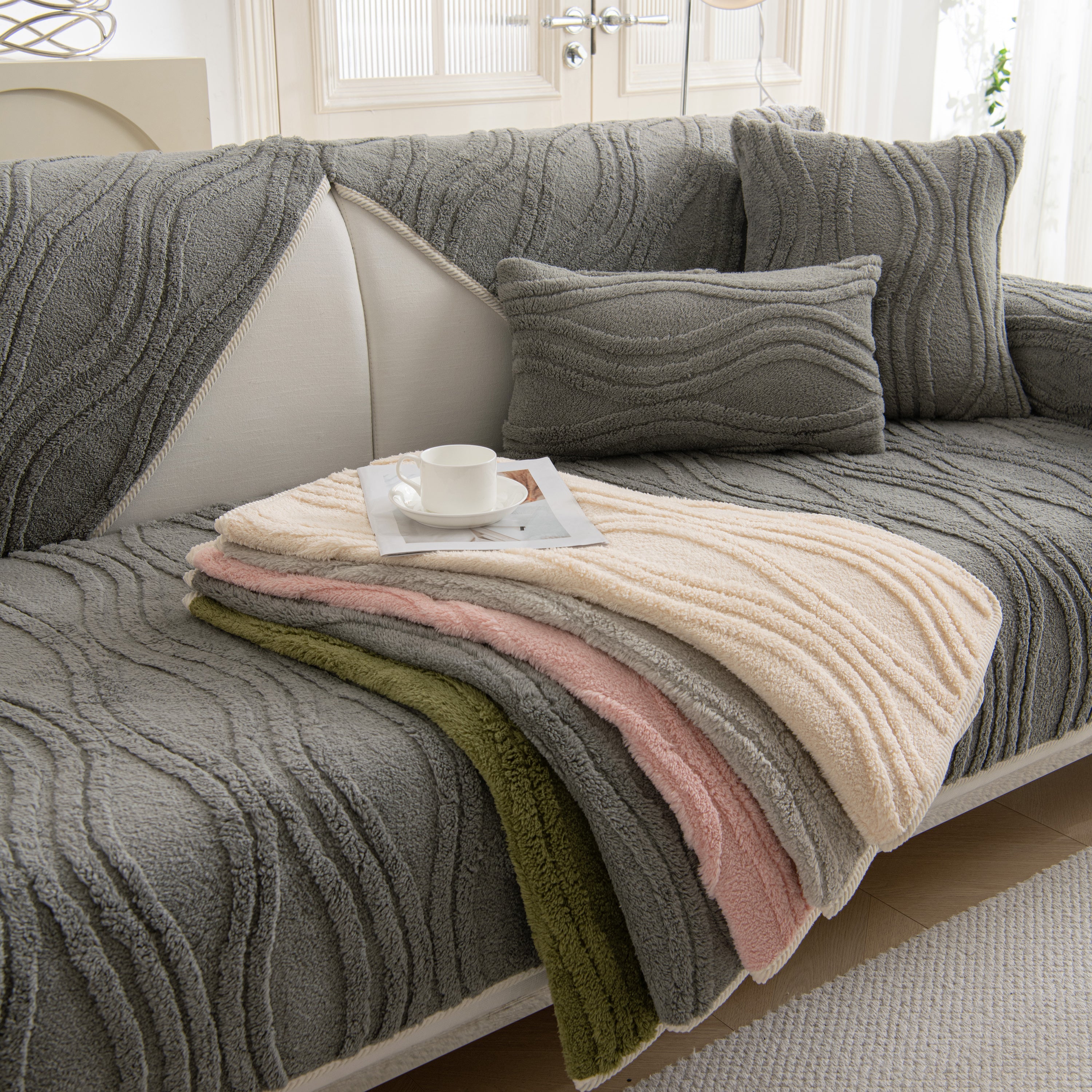 Winter Thickened Non-slip Blanket, Three-dimensional Embossed Cotton Velvet Sofa Cover