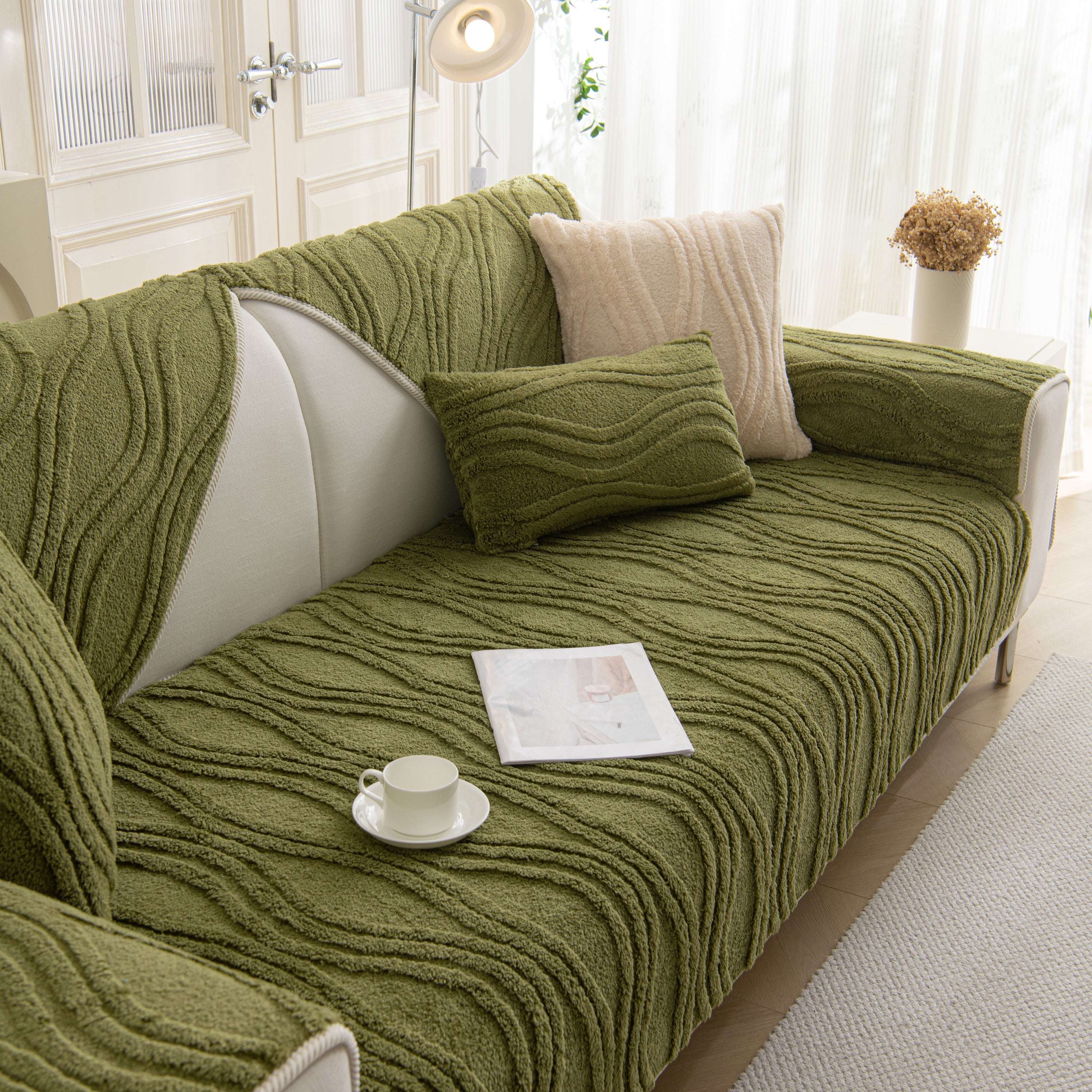 Winter Thickened Non-slip Blanket, Three-dimensional Embossed Cotton Velvet Sofa Cover