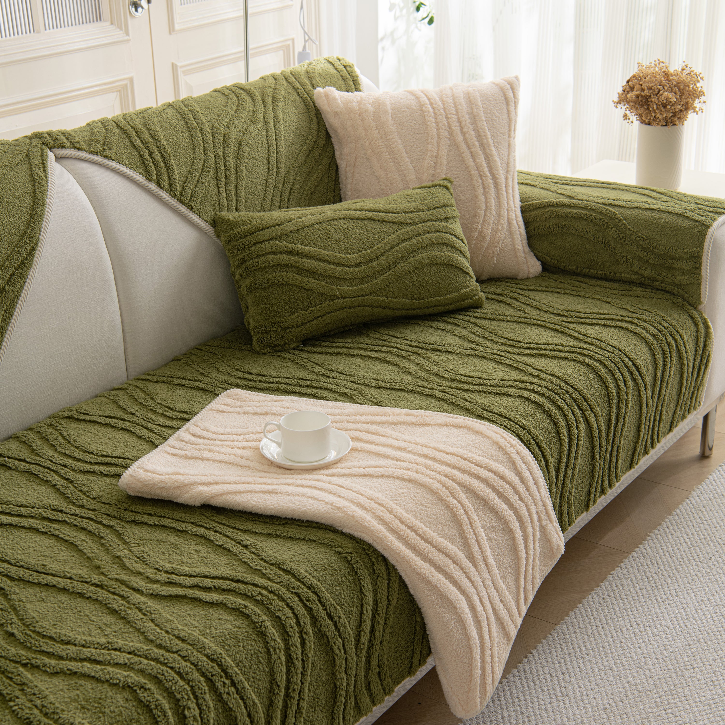 Winter Thickened Non-slip Blanket, Three-dimensional Embossed Cotton Velvet Sofa Cover