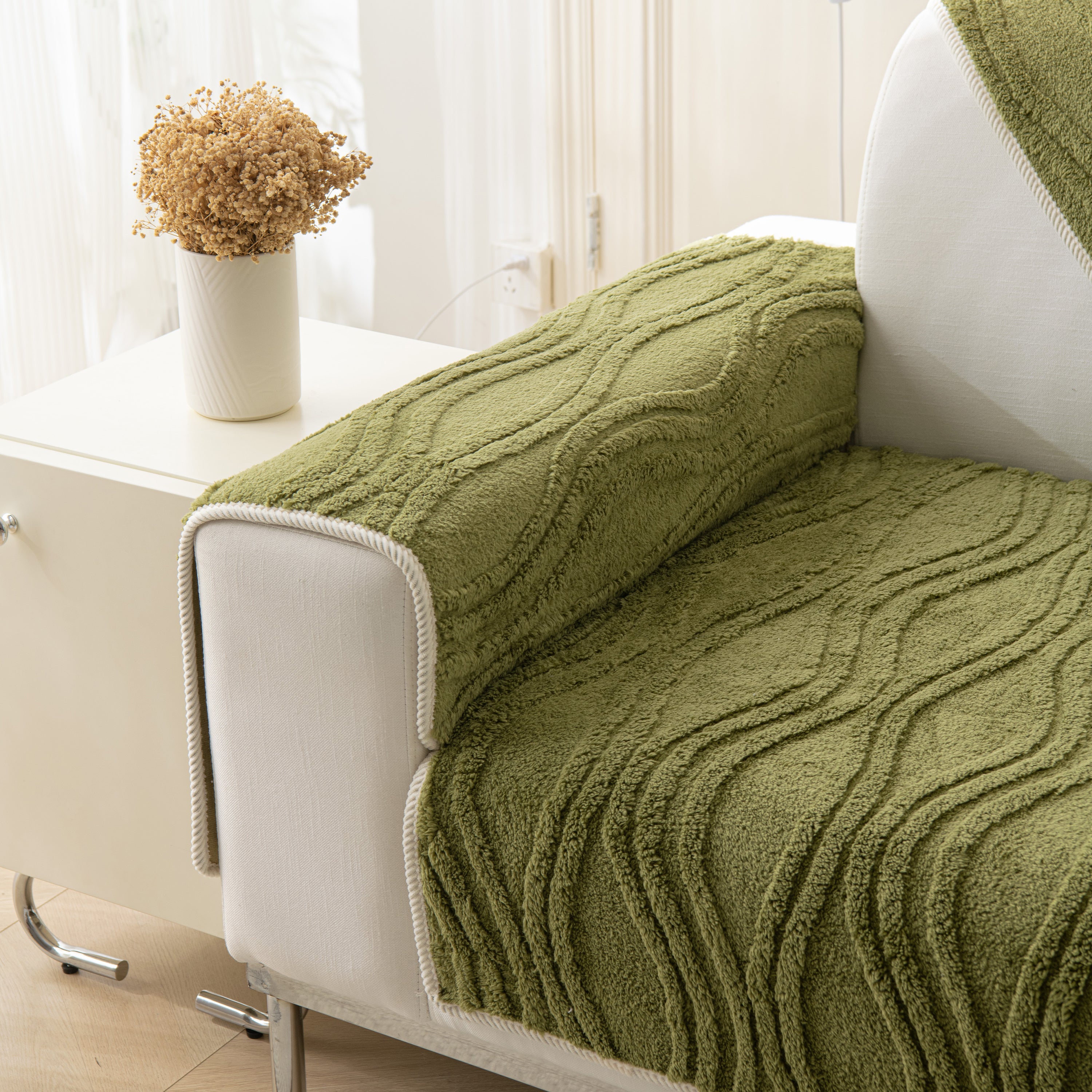 Winter Thickened Non-slip Blanket, Three-dimensional Embossed Cotton Velvet Sofa Cover