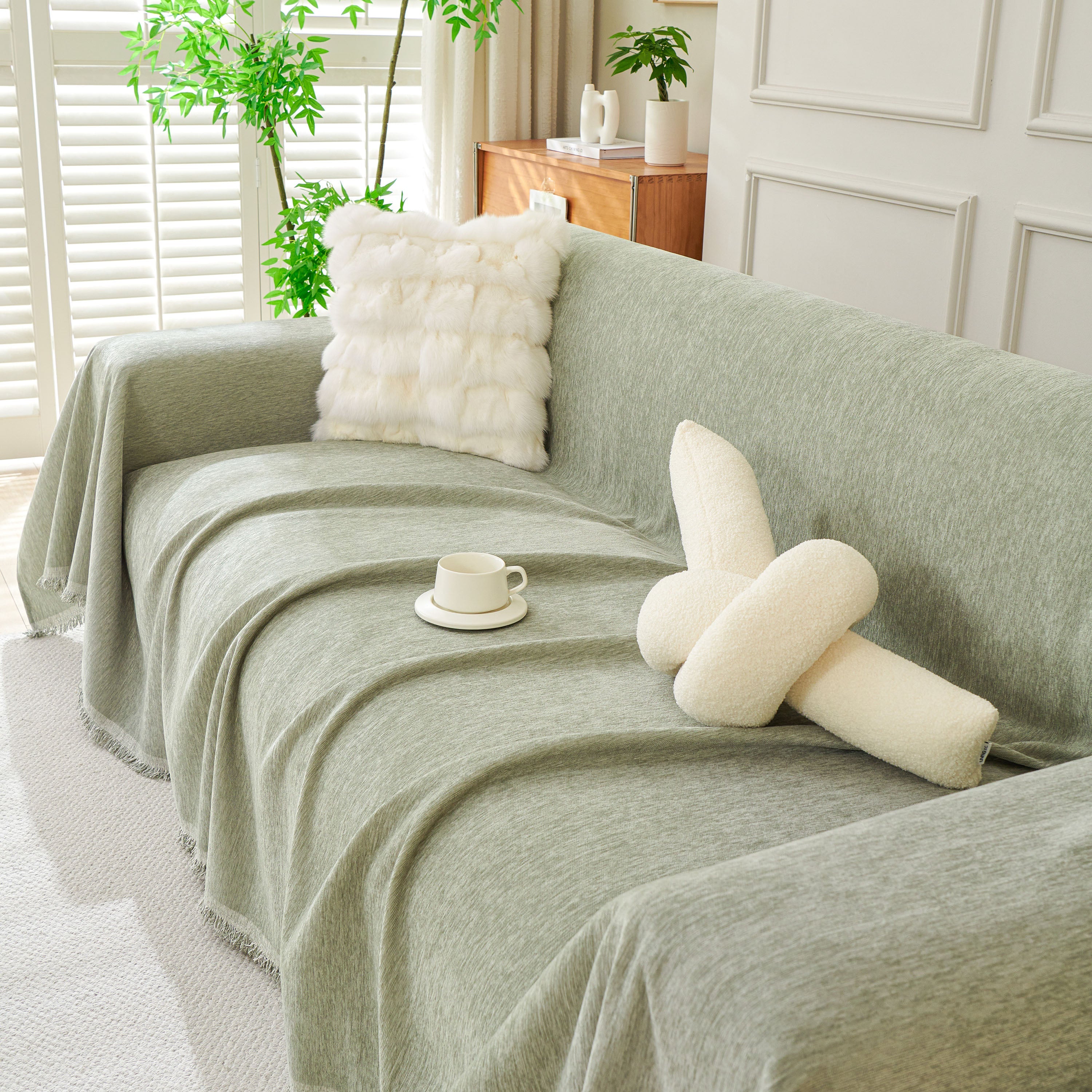 Solid Color Chenille Sofa Throw Blanket, Modern Decor Soft Couch Cover With Fringes