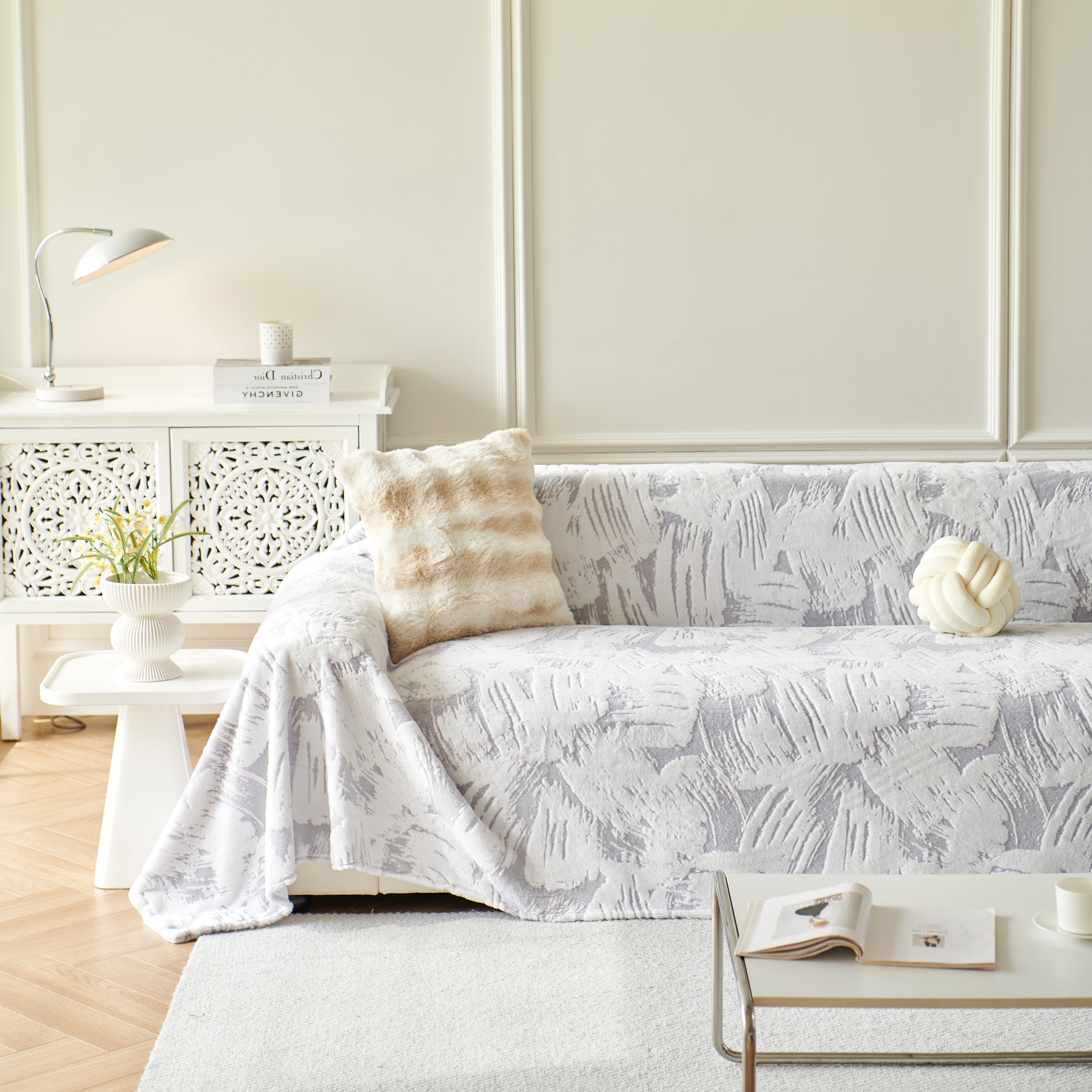 Plush Faux Fur Warm Sofa Cover With Waves Jacquard Textured Throw Blankets For Couch