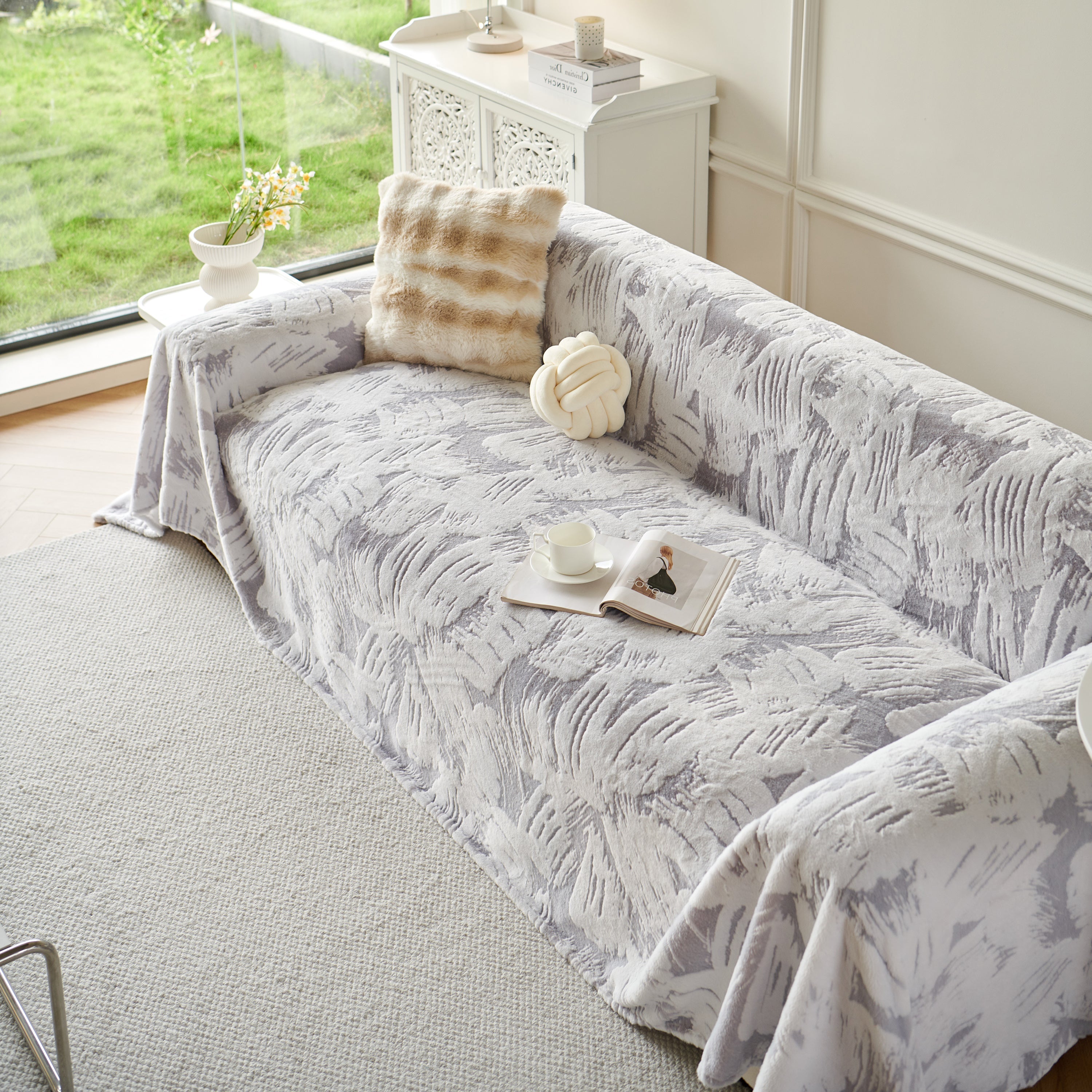 Plush Faux Fur Warm Sofa Cover With Waves Jacquard Textured Throw Blankets For Couch