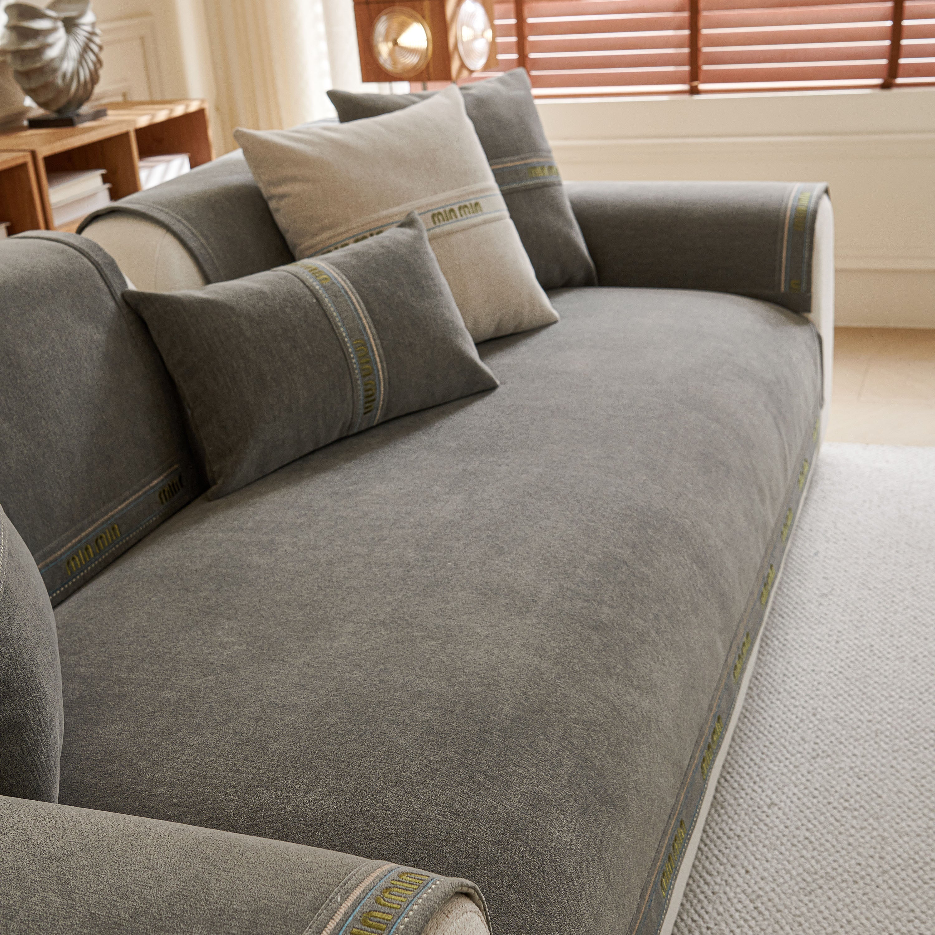 Chenille Sofa Cover Pet Mat, Non-slip Couch Protector For Sectional & L-shaped Sofas