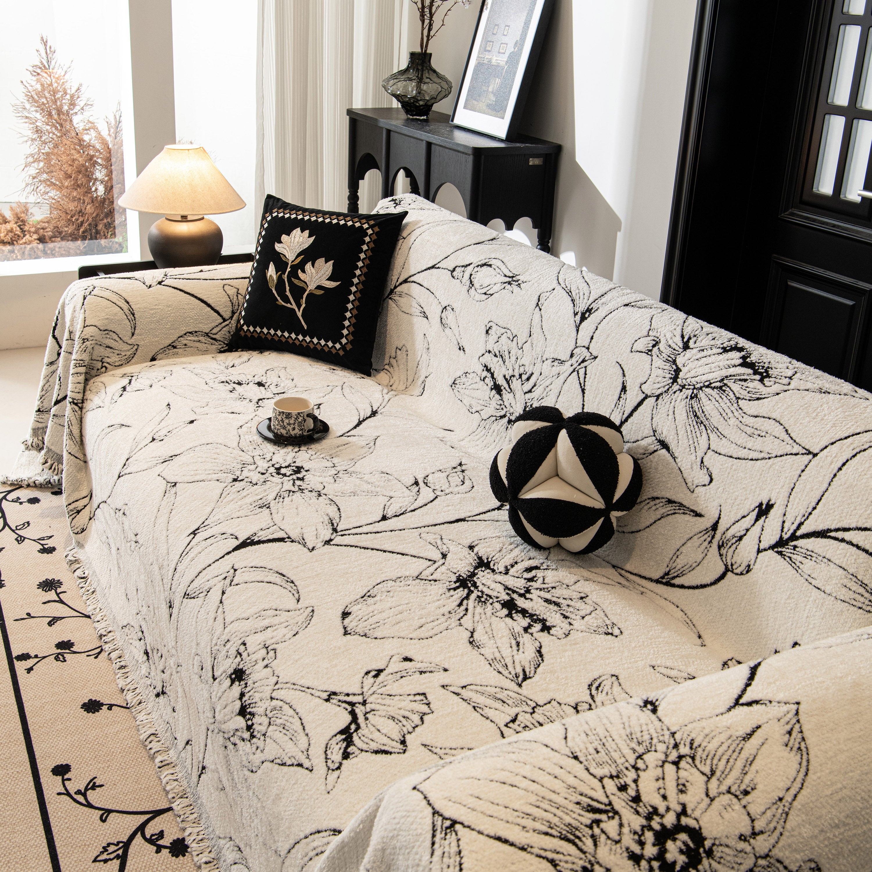 Large Floral Sofa Cover Throw Blanket, Plush Jacquard Non-shedding Couch Cover For Pets