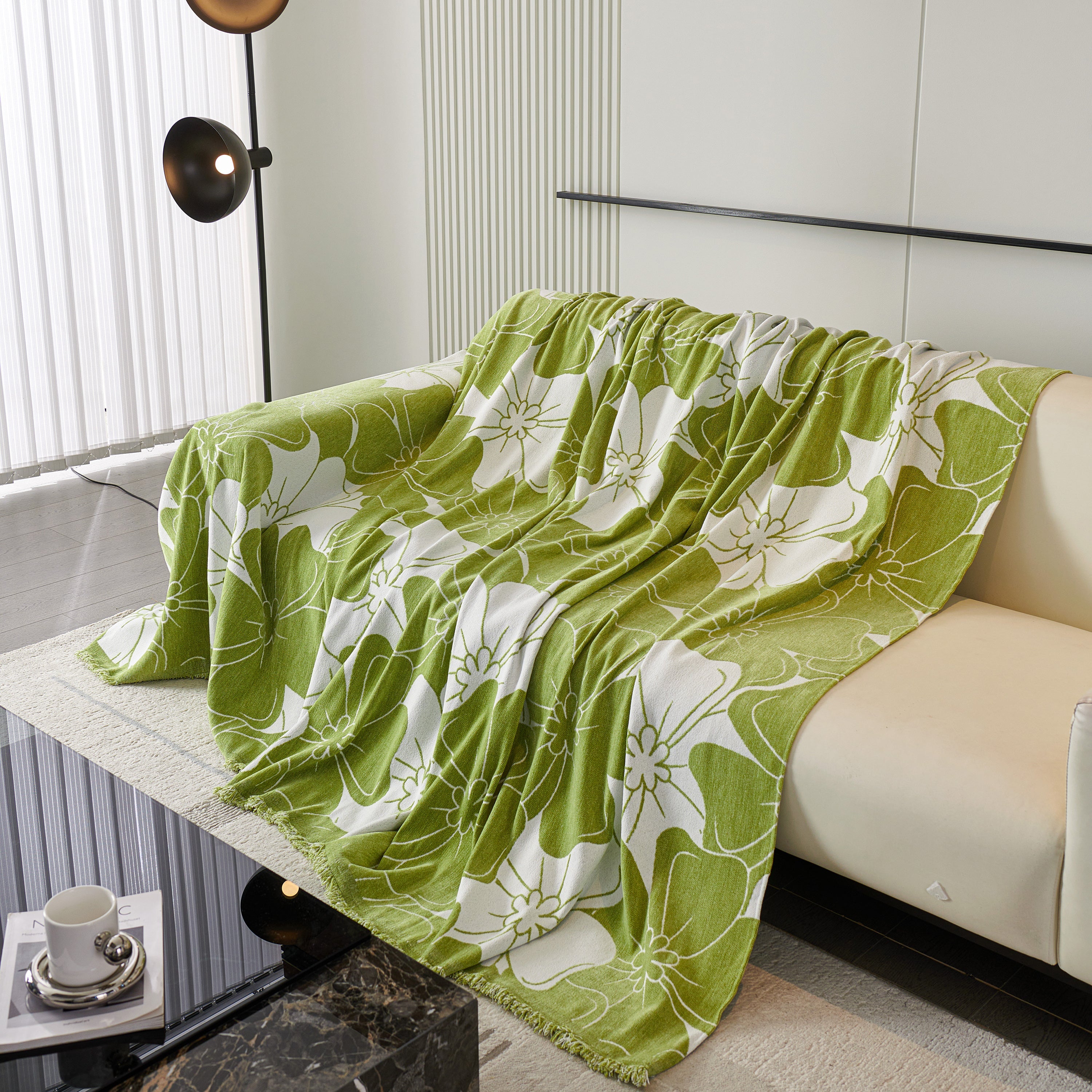 Decorative Throw Blankets For Sofa, Oversized Pretty Floral Throws For Sofas