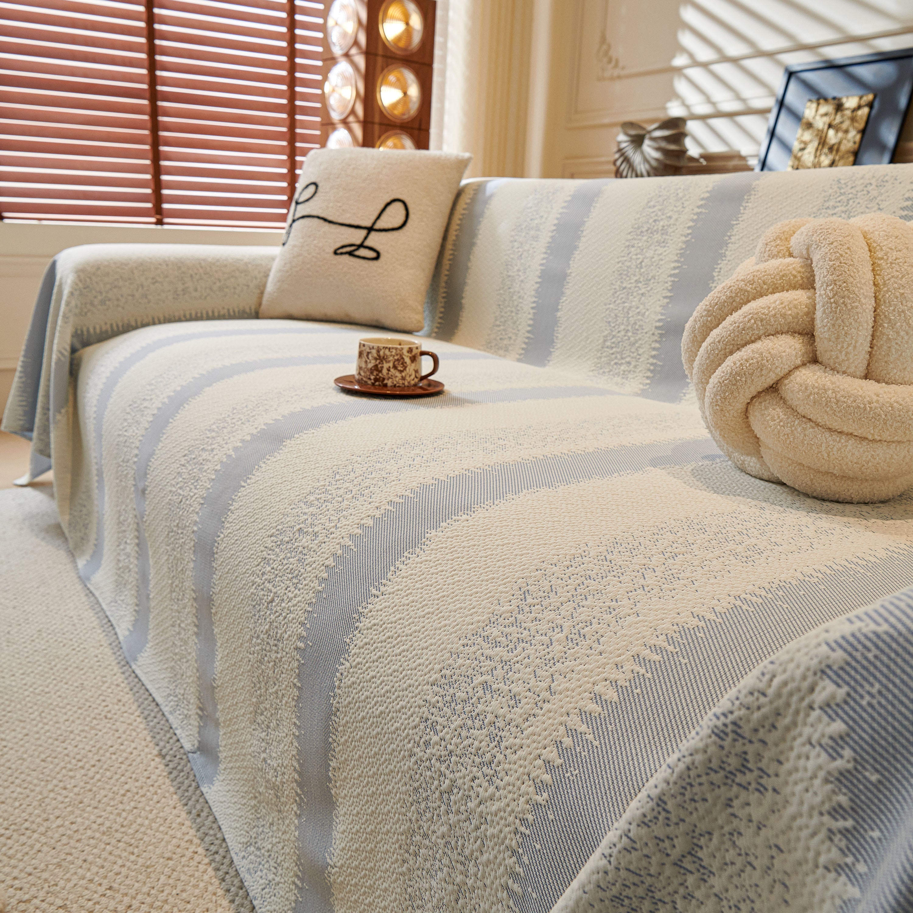 Modern Striped Sofa Throw Blanket, Lightweight Couch Cover For Summer Seating