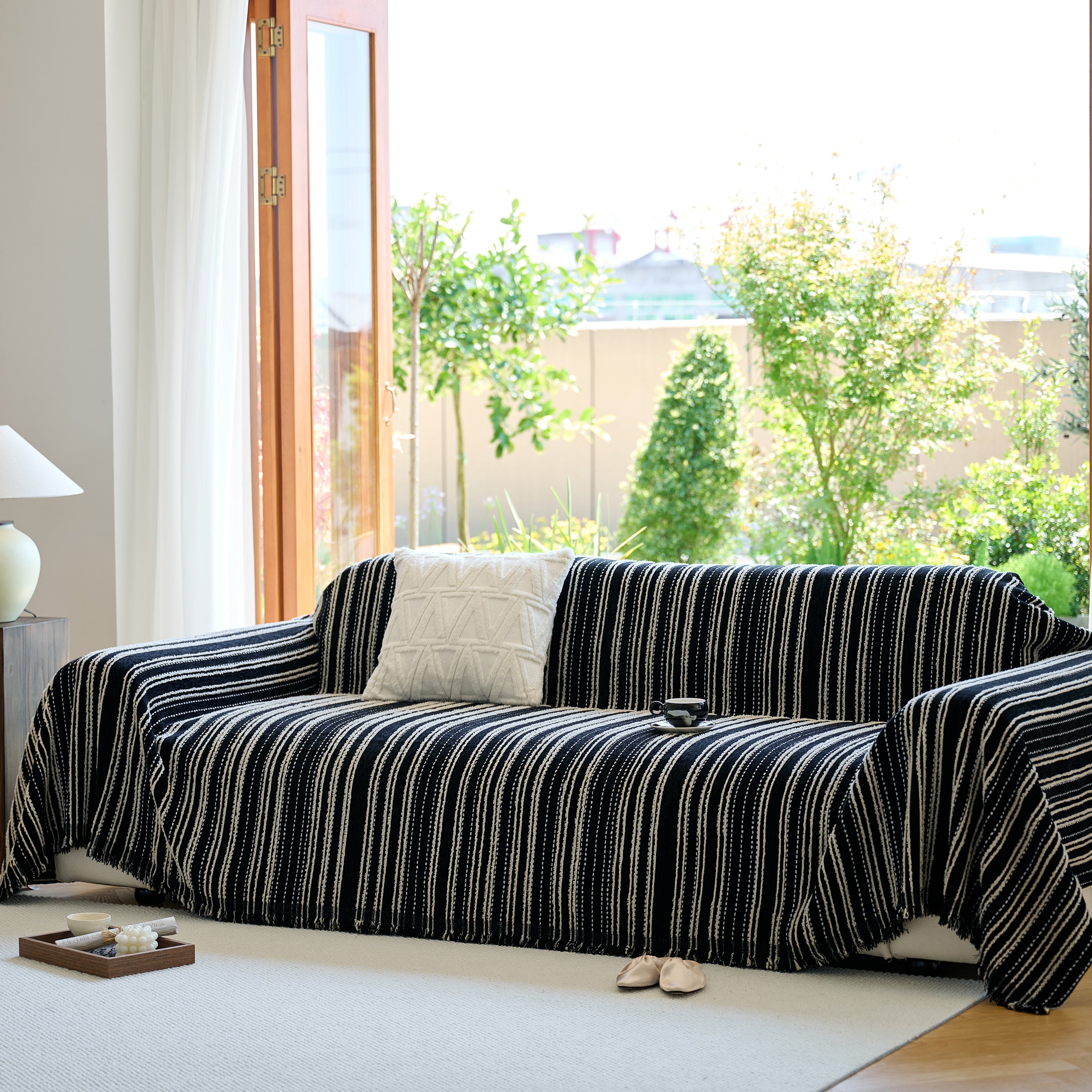 Vintage-inspired Striped Blankets For Couch Covers Luxury Couch Throw Cover With Timeless Elegance