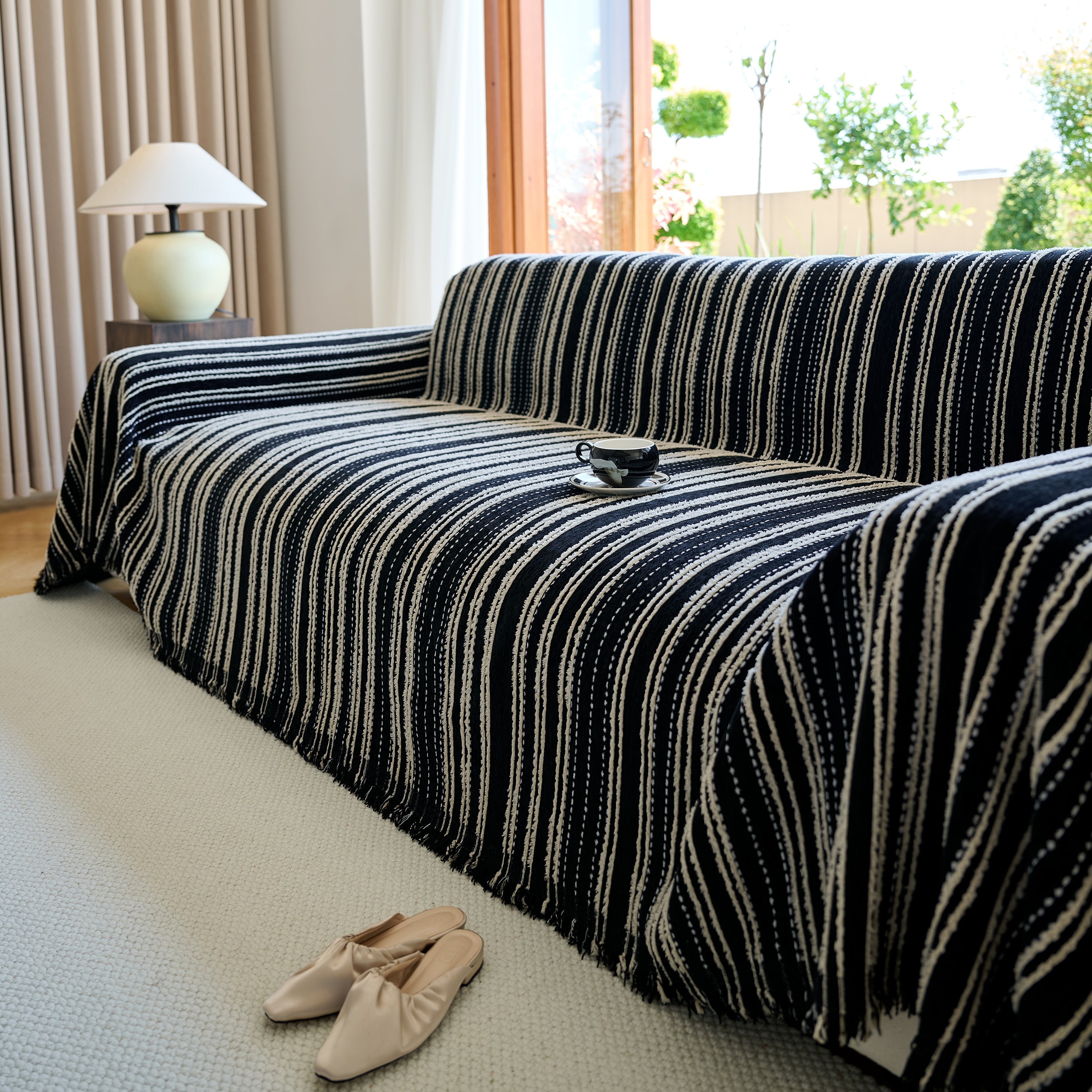 Vintage-inspired Striped Blankets For Couch Covers Luxury Couch Throw Cover With Timeless Elegance