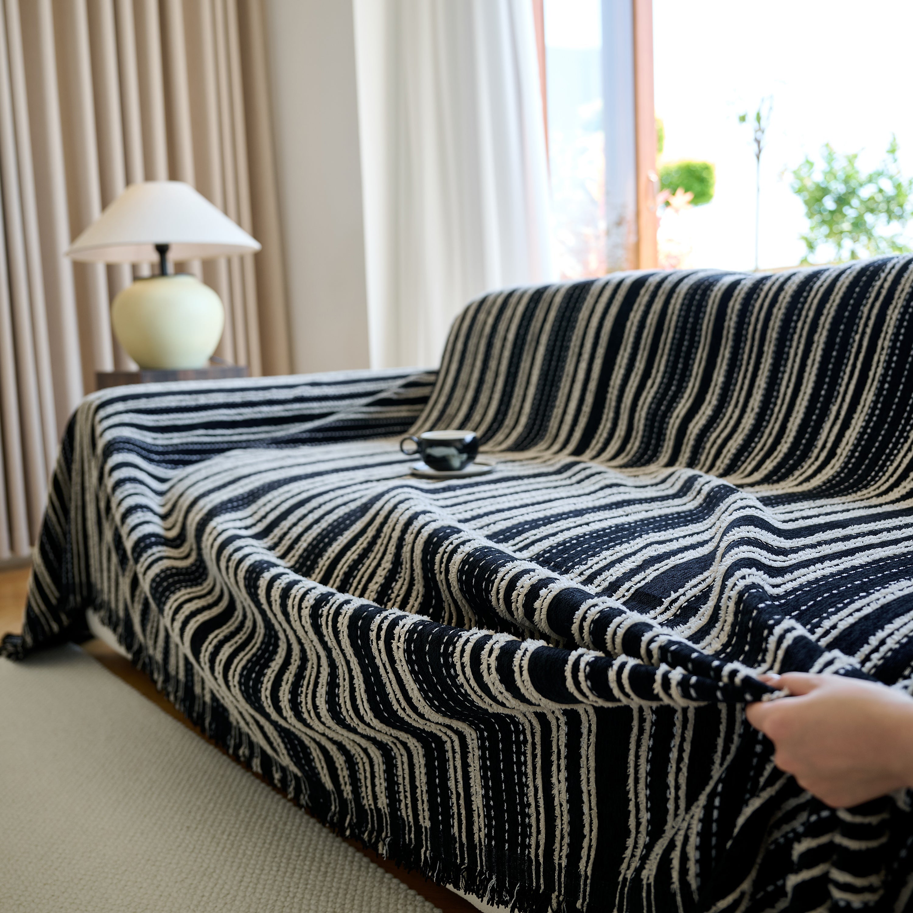 Vintage-inspired Striped Blankets For Couch Covers Luxury Couch Throw Cover With Timeless Elegance