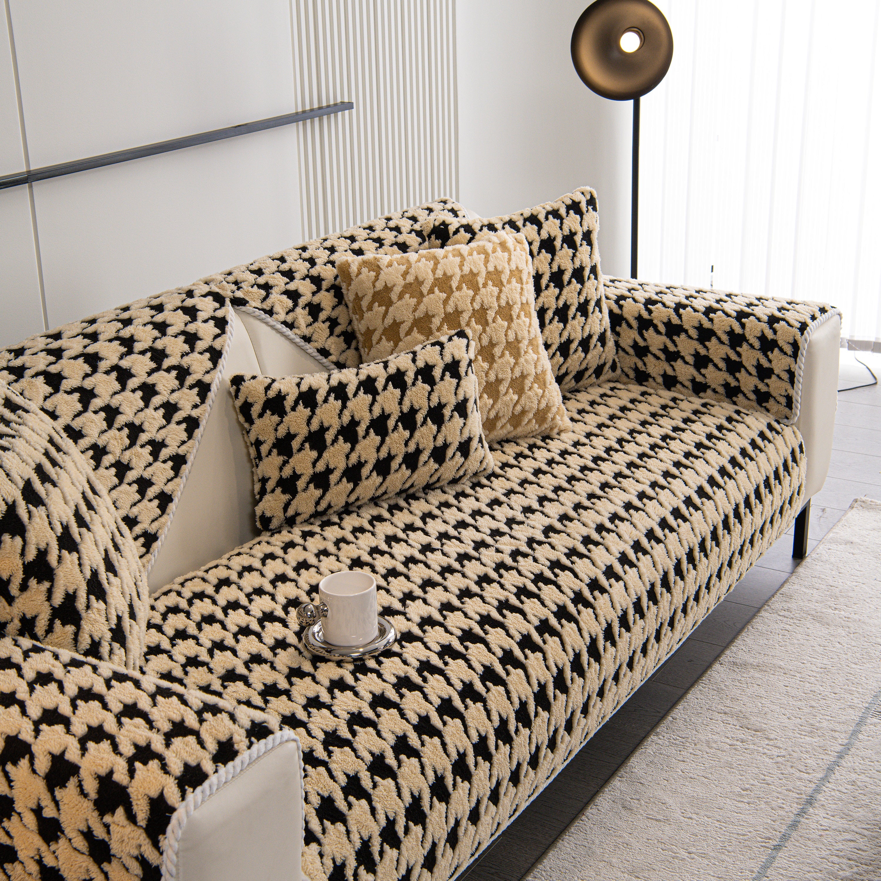 Winter Thickened Sherpa Fleece Houndstooth Sofa Cushion, Non-slip Sofa Cover With Plush