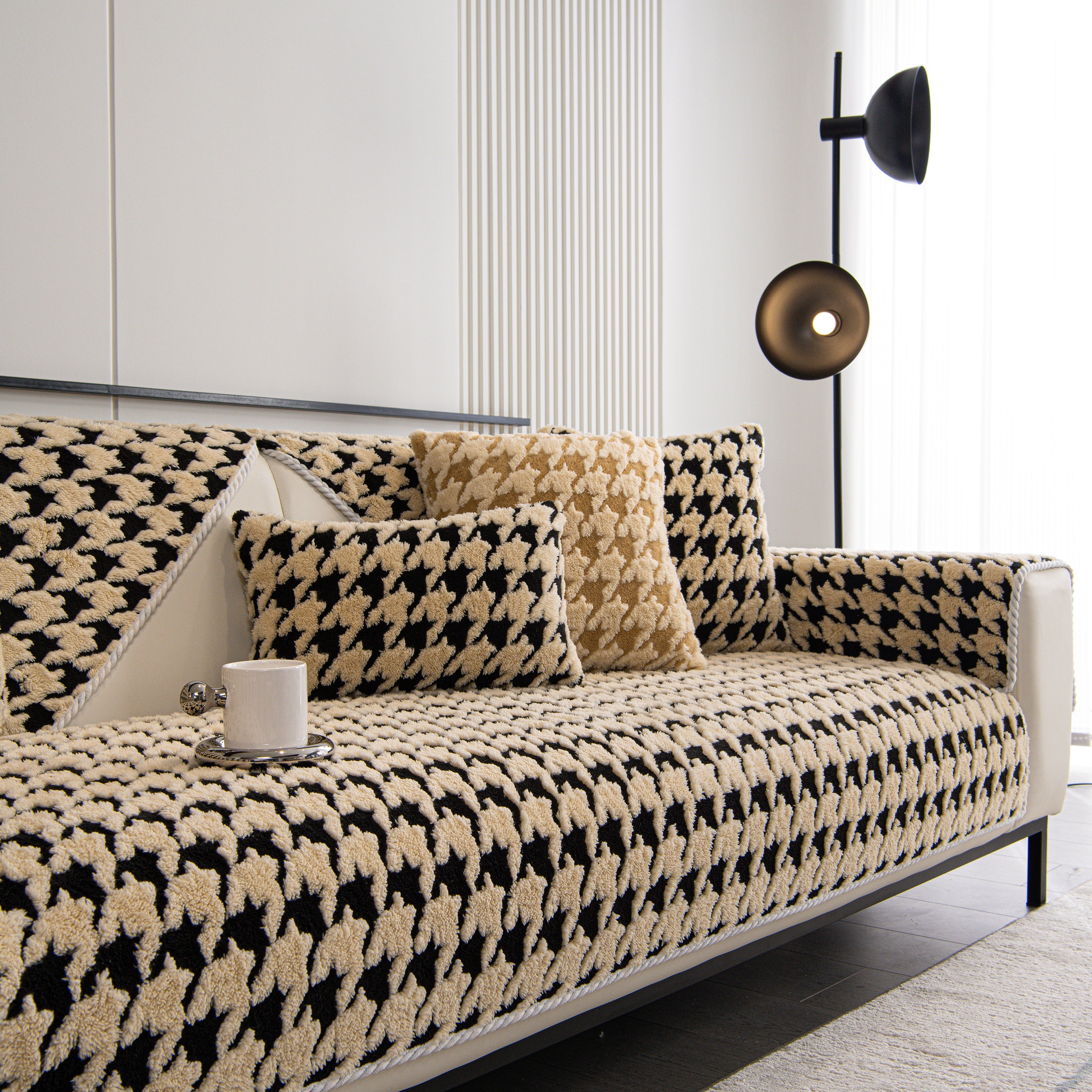 Winter Thickened Sherpa Fleece Houndstooth Sofa Cushion, Non-slip Sofa Cover With Plush
