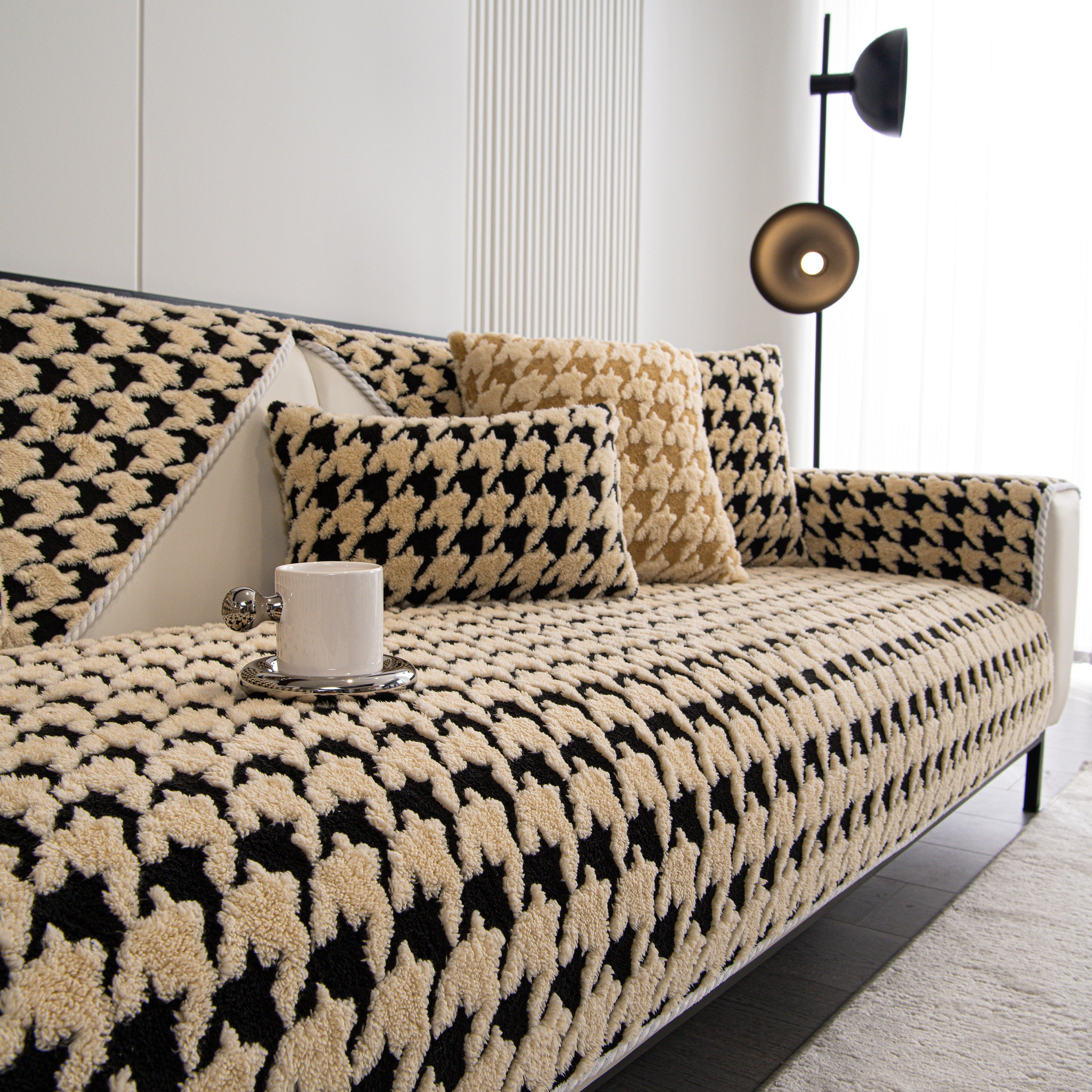 Winter Thickened Sherpa Fleece Houndstooth Sofa Cushion, Non-slip Sofa Cover With Plush