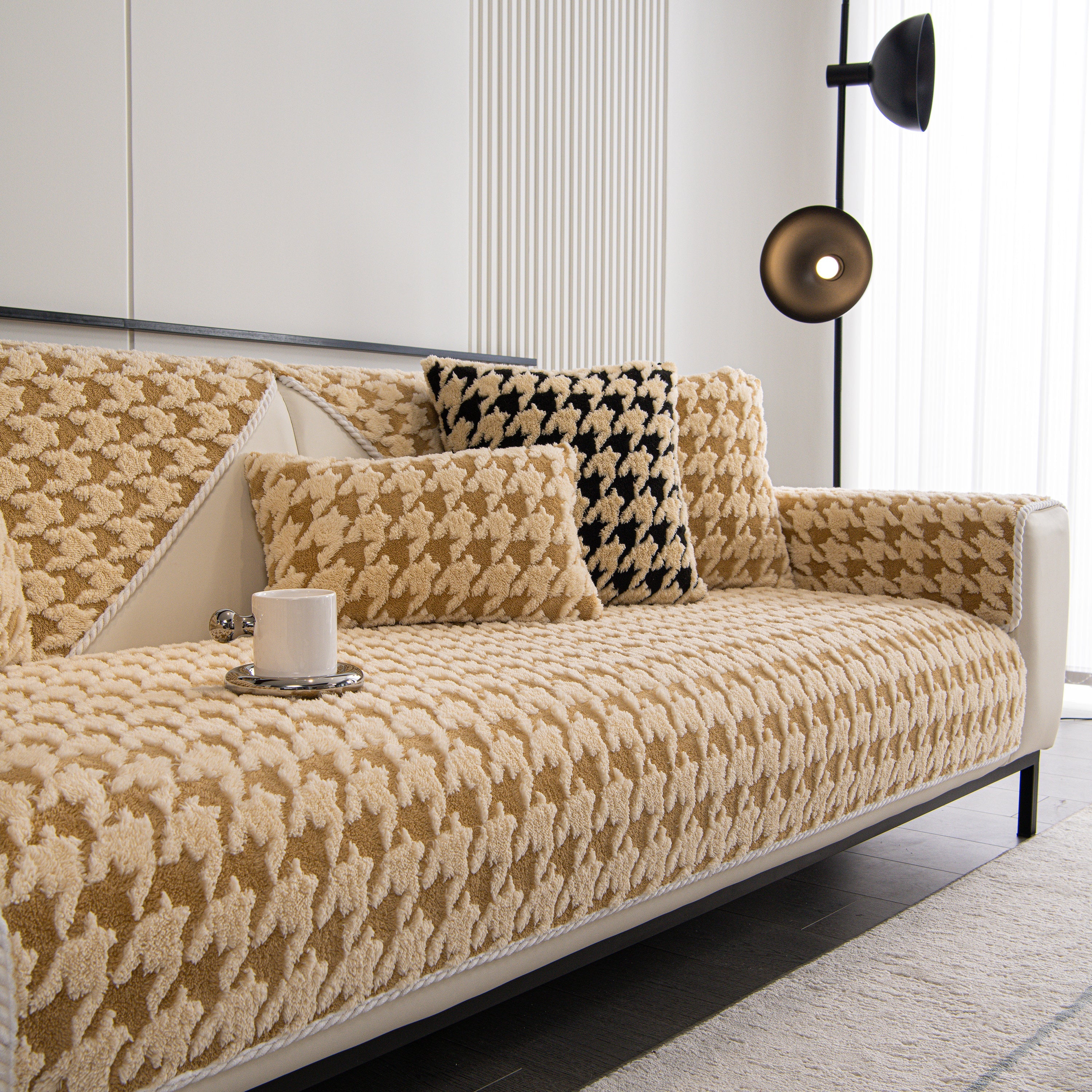 Winter Thickened Sherpa Fleece Houndstooth Sofa Cushion, Non-slip Sofa Cover With Plush