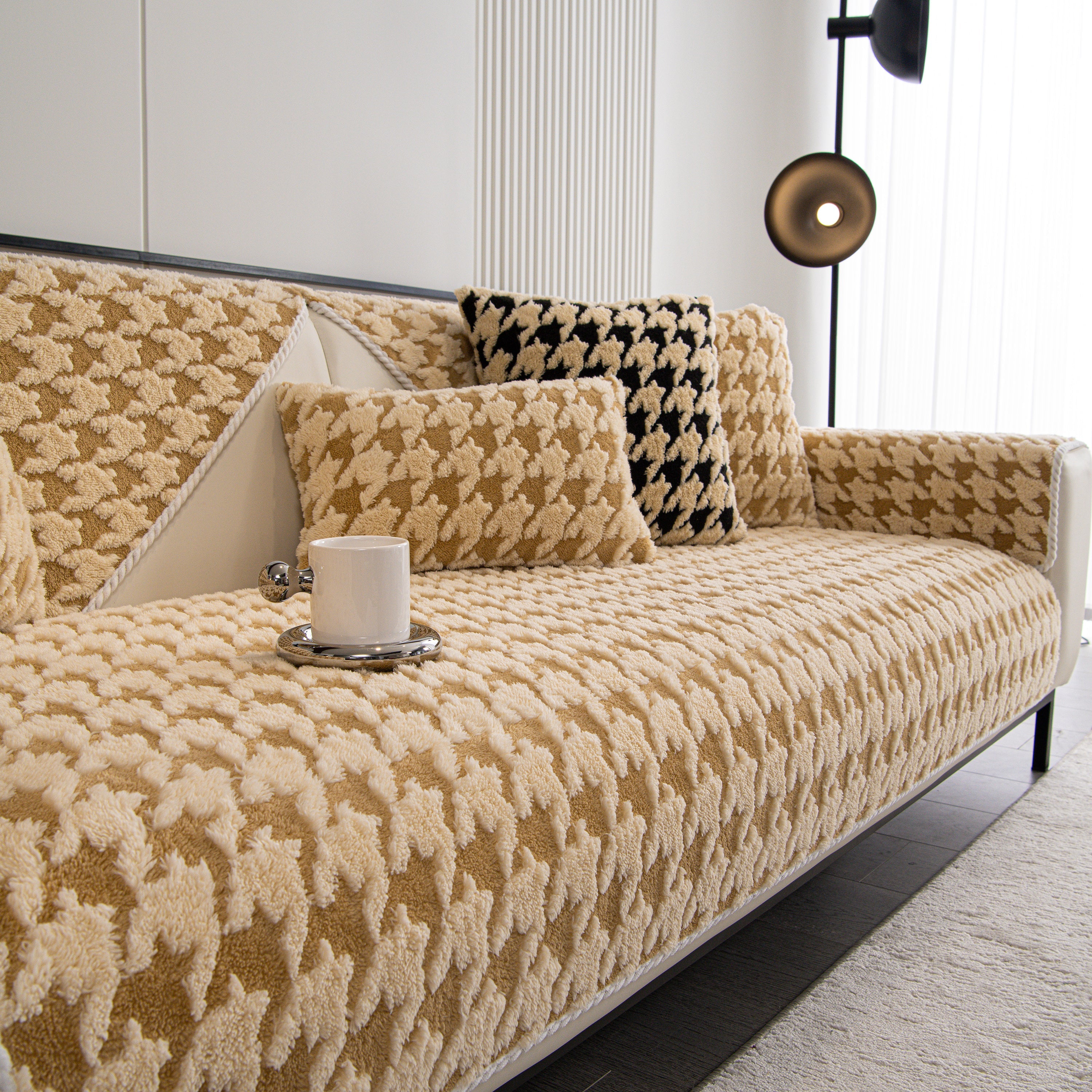 Winter Thickened Sherpa Fleece Houndstooth Sofa Cushion, Non-slip Sofa Cover With Plush