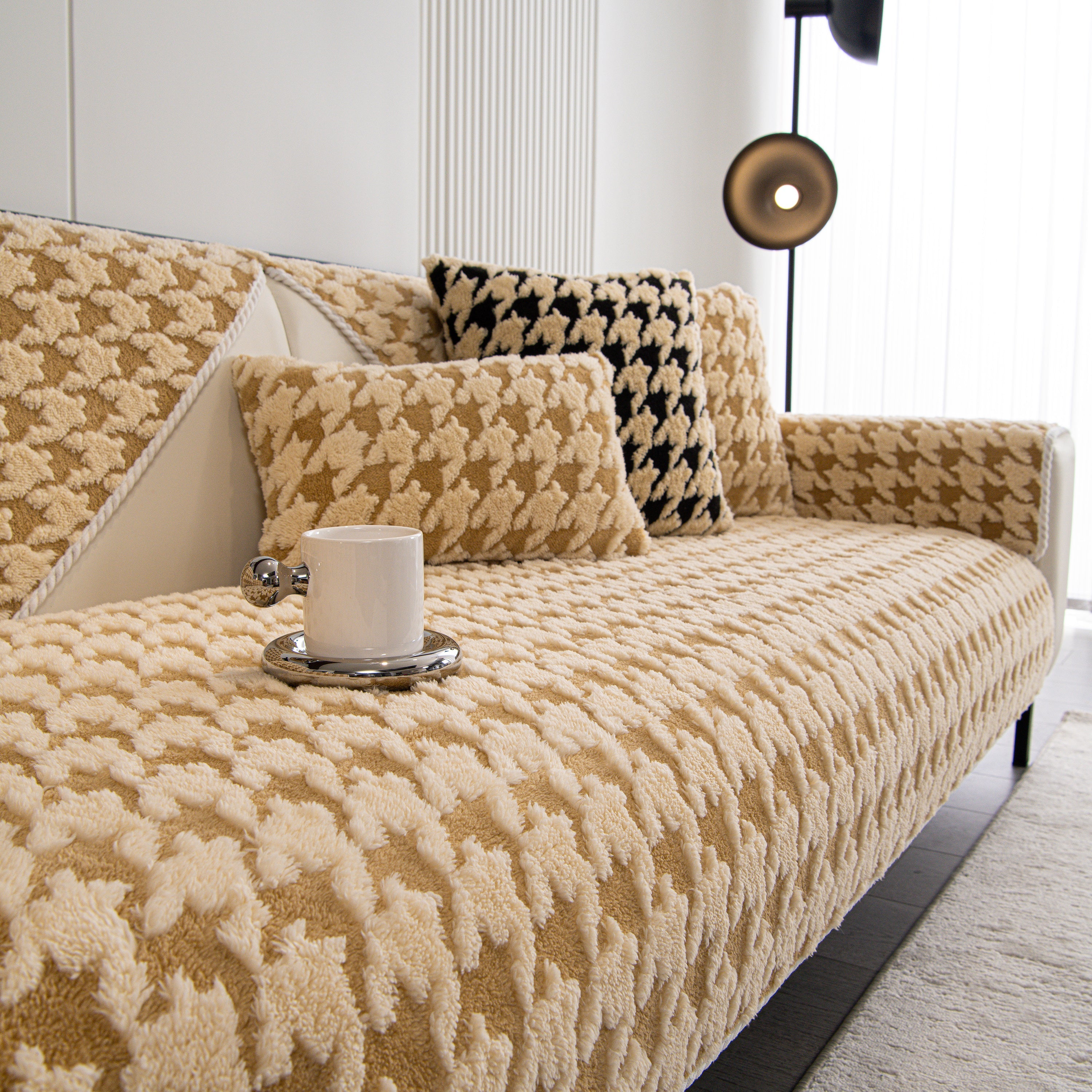 Winter Thickened Sherpa Fleece Houndstooth Sofa Cushion, Non-slip Sofa Cover With Plush