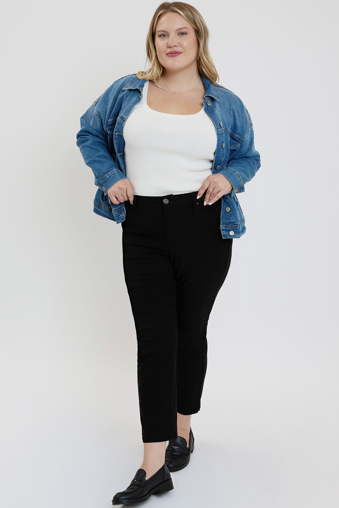 Women's Plus High Rise Hyperstretch Cropped Straight Pants