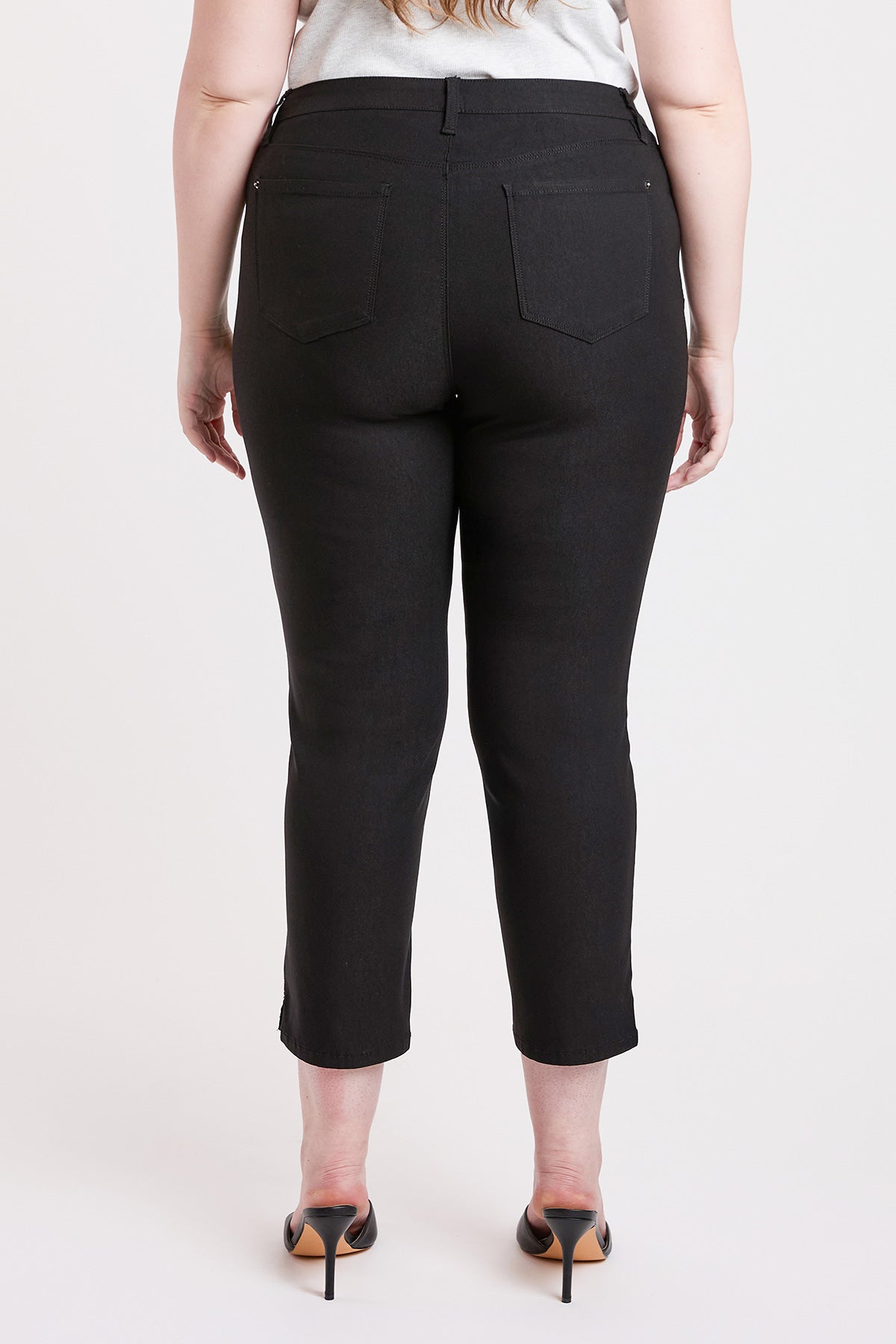Women's Plus High Rise Hyperstretch Cropped Straight Pants