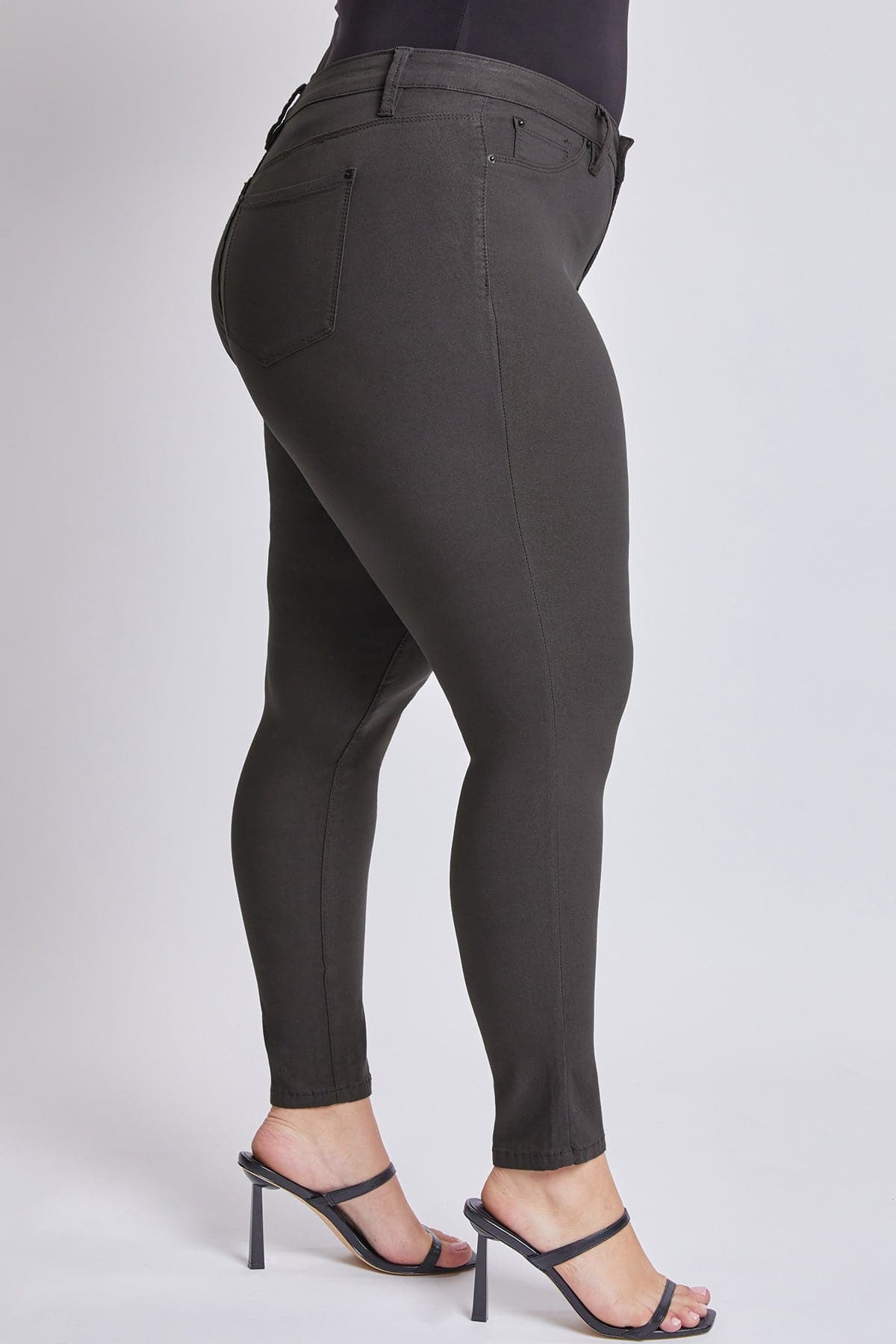 Women's Plus Mid Rise Hyperstretch Skinny Pants
