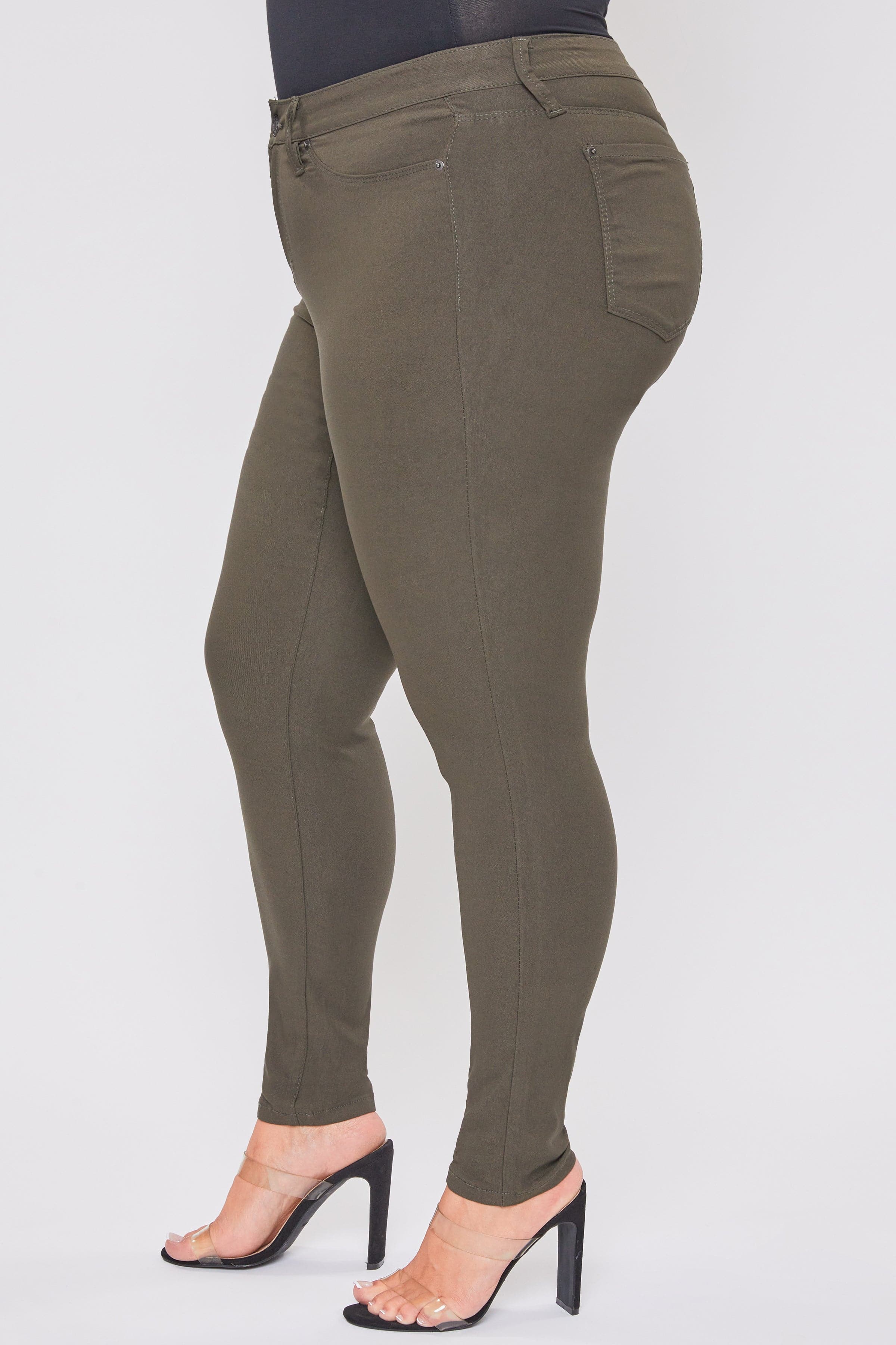 Women's Plus Mid Rise Hyperstretch Skinny Pants