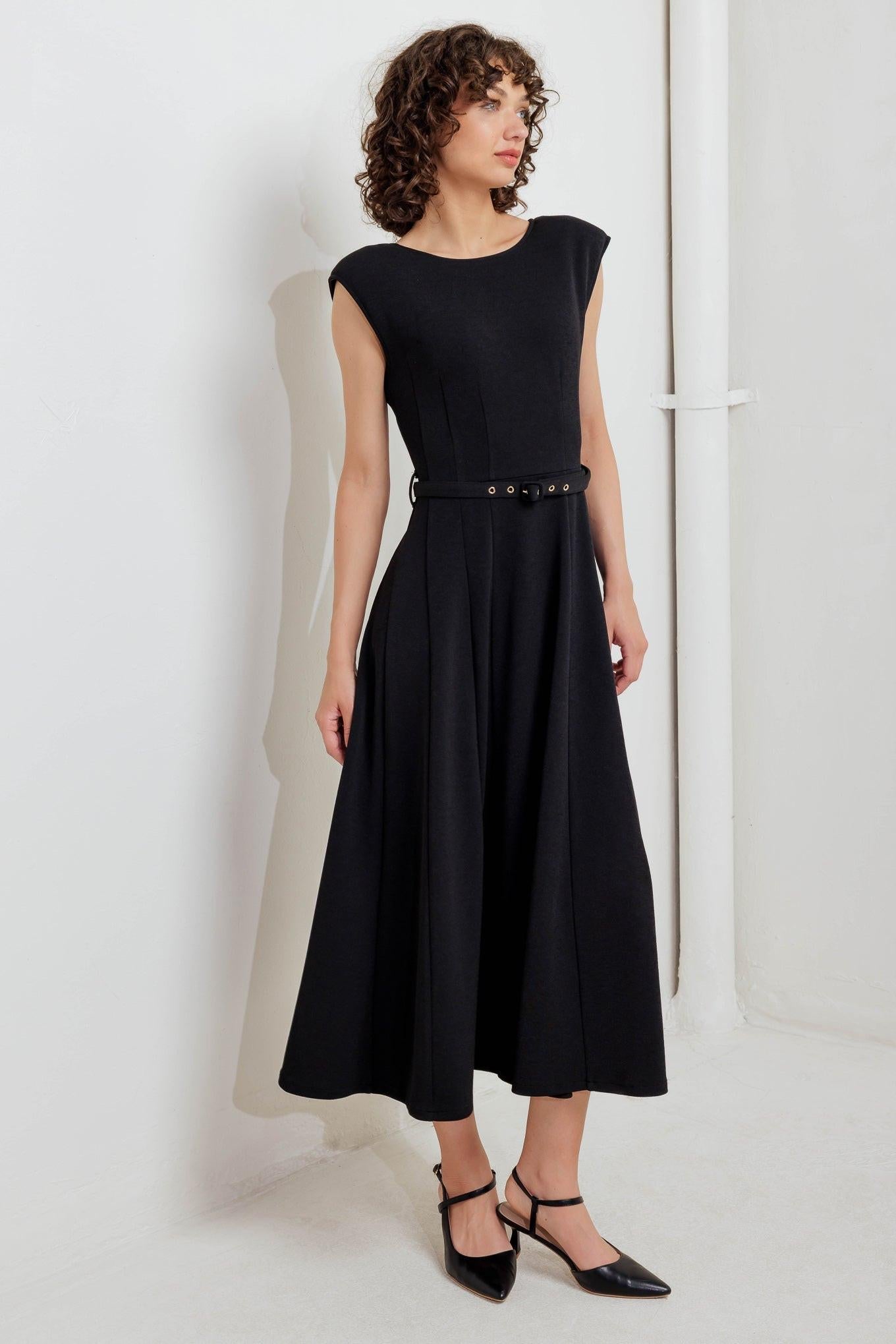 Modern Mona Woven Midi Dress