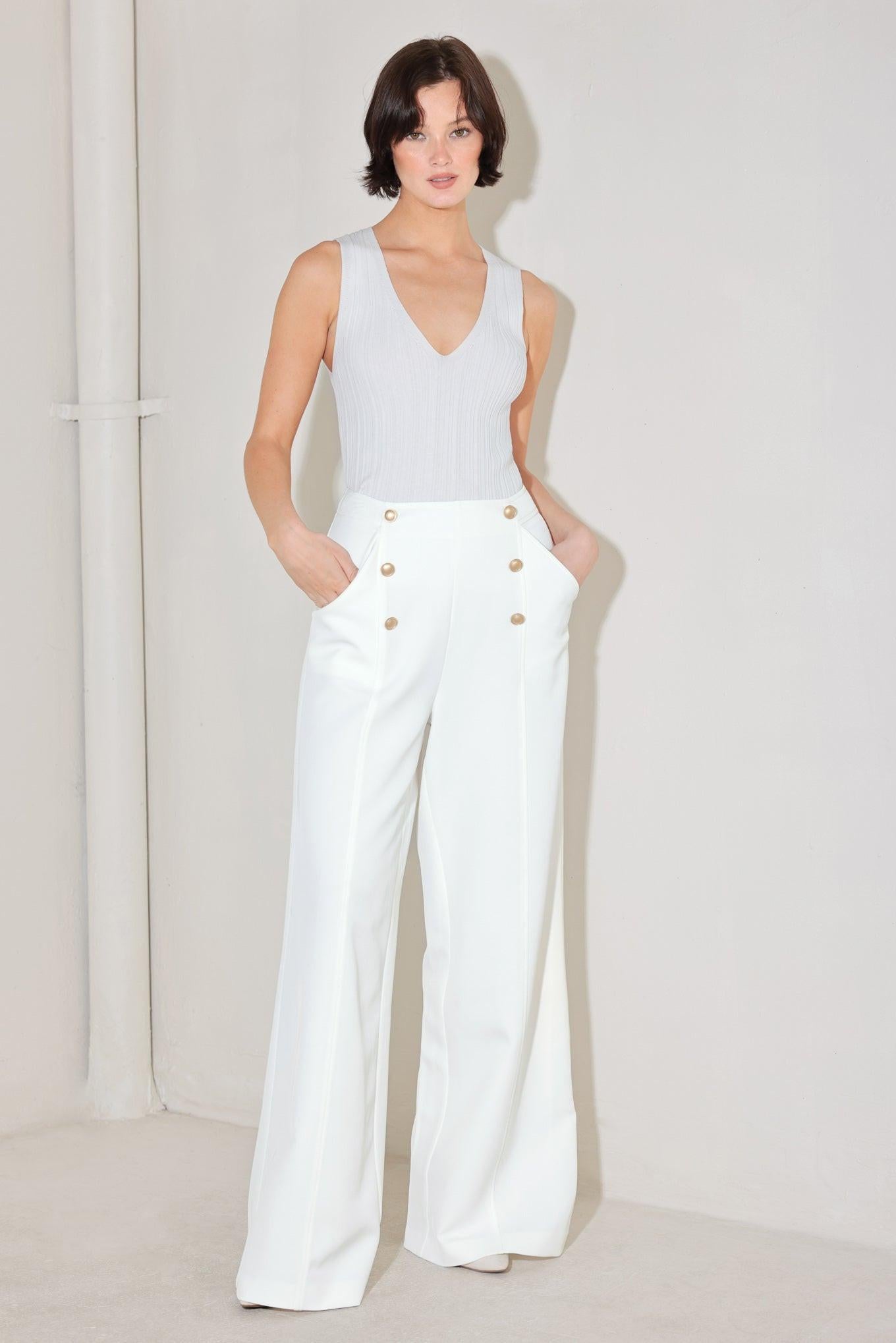 Minimal Prestige Woven Pants