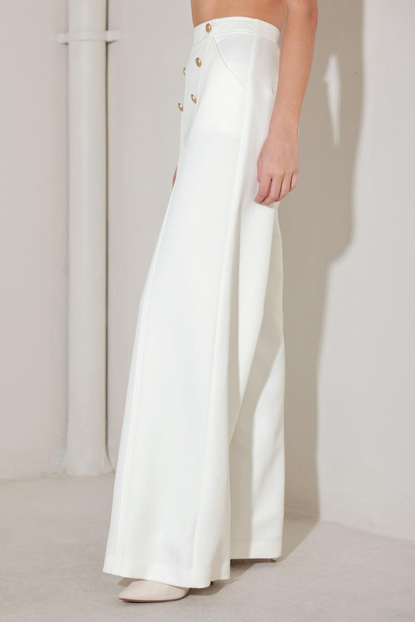 Minimal Prestige Woven Pants