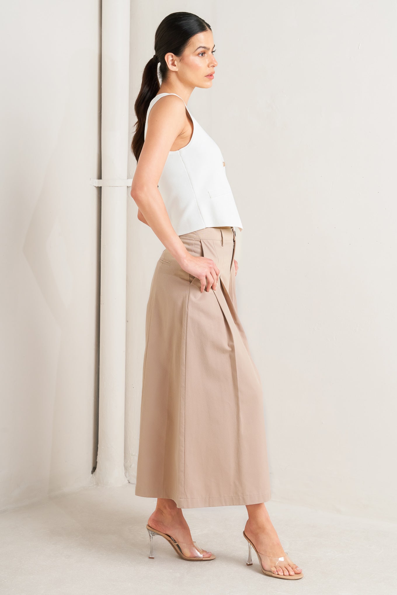 ELEGANT PLEAT WOVEN CULOTTE