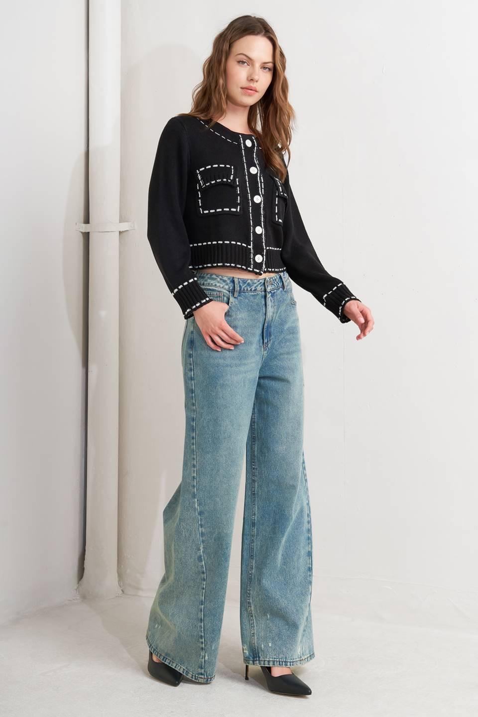 Mono Frame Sweater Knit Top