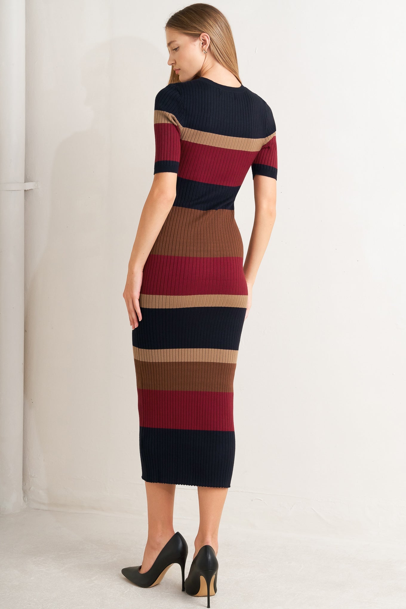 Fall Rhythm Color Blocked Midi Sweater Dress