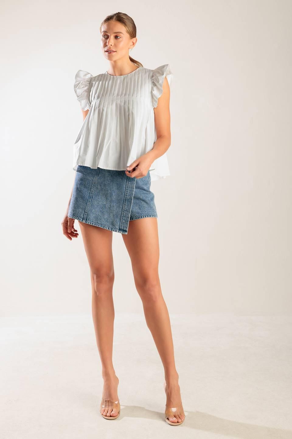 Memories In Focus White Woven Top