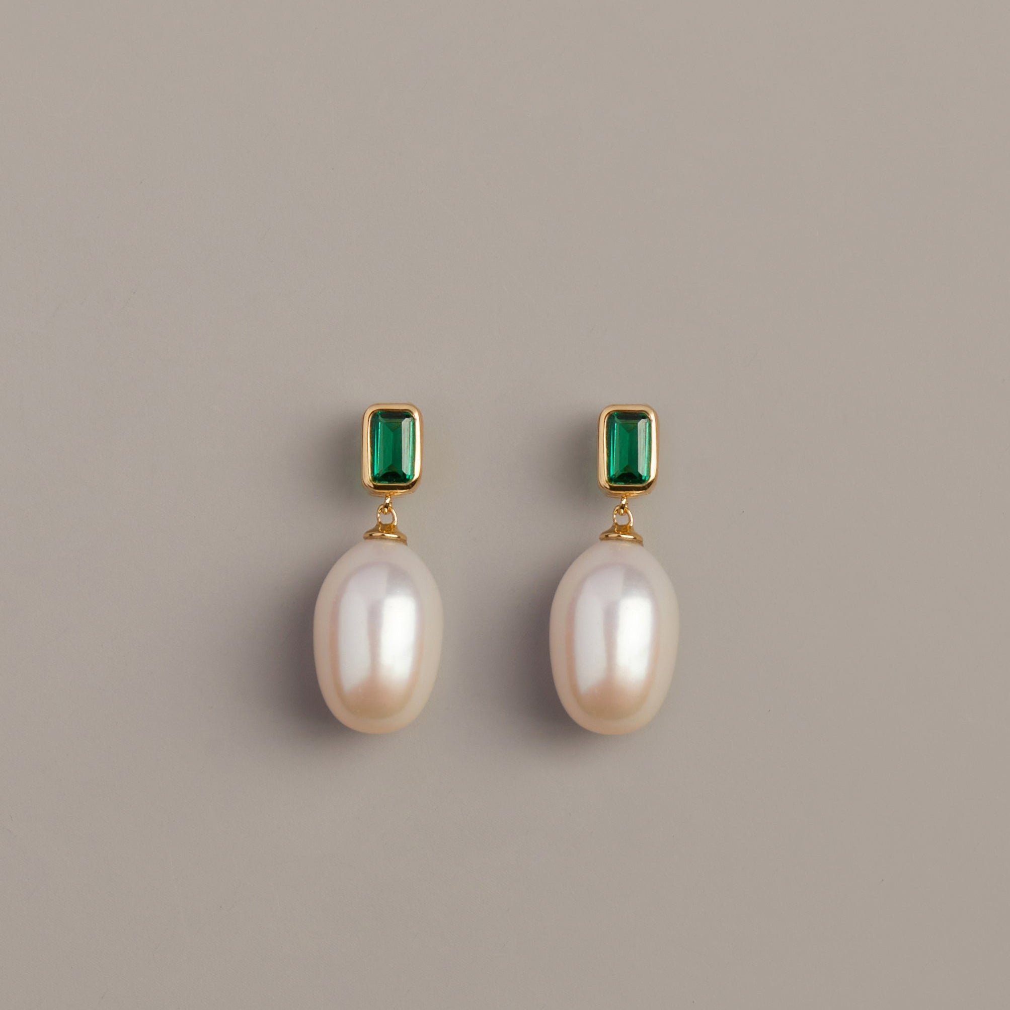 Lab Grown Emerald Heirloom Pearl Drop Earrings