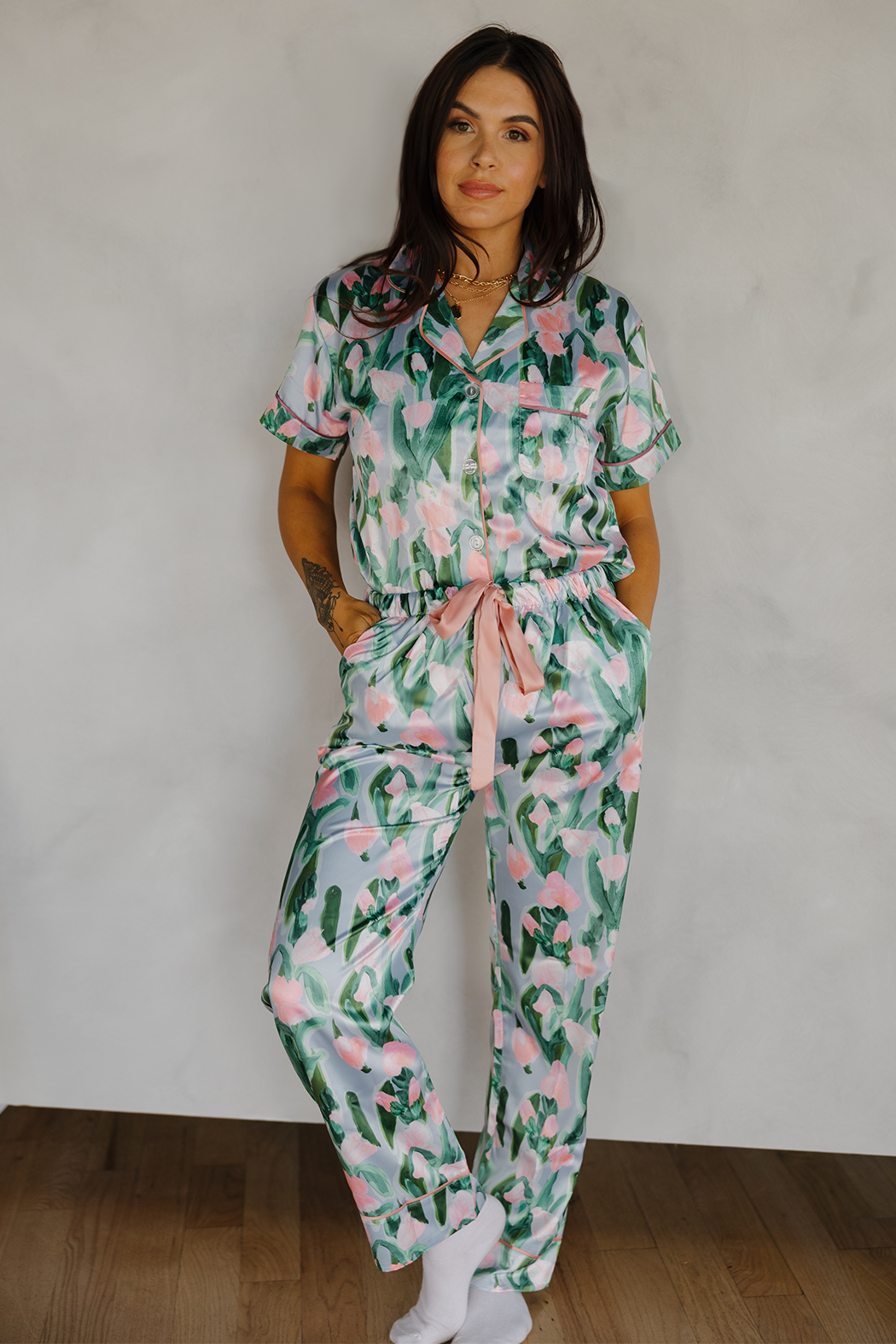 Fluid Tulips Satin Pajamas Pants Set With Ribbon Tie