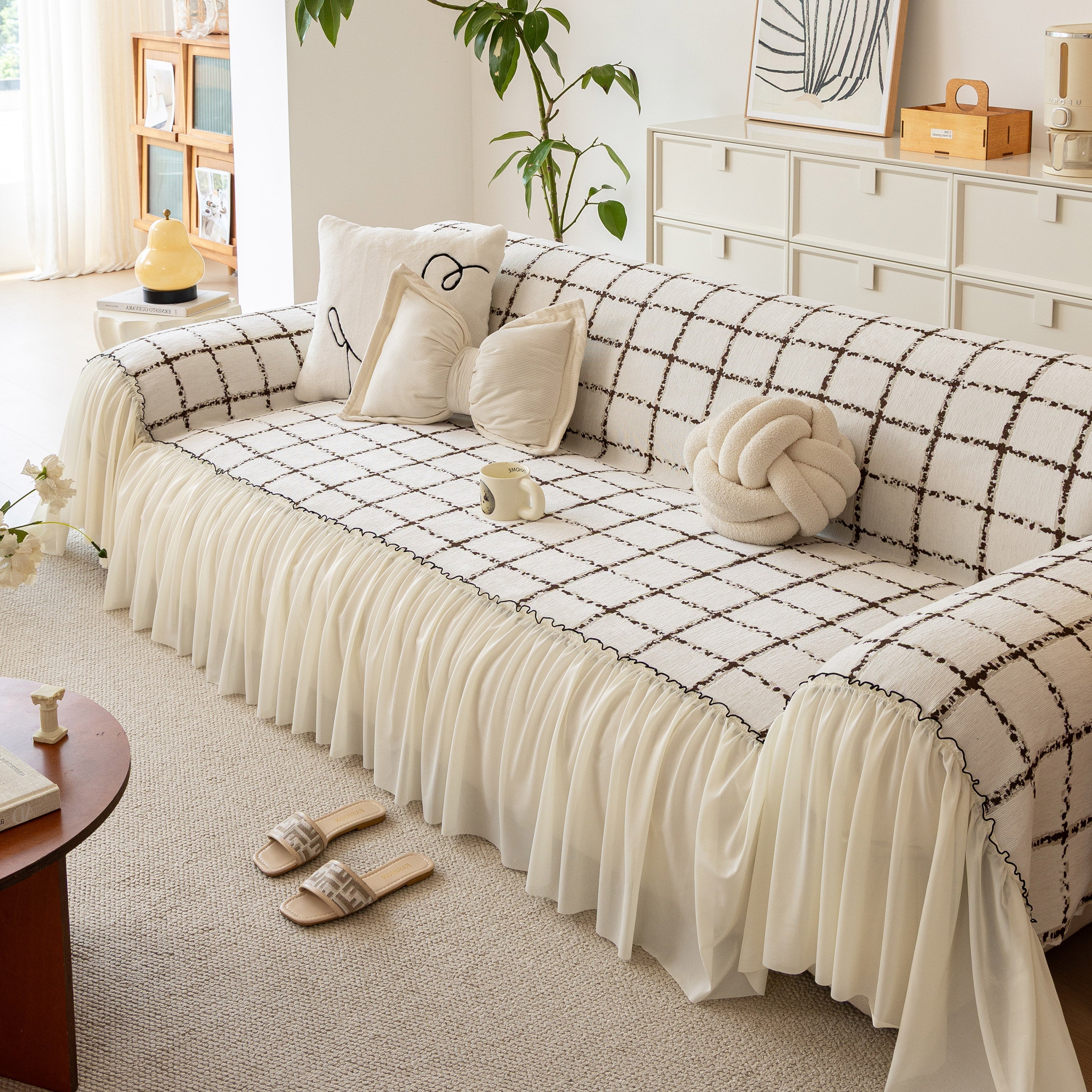 Grid Sofa Cover With Ruffle Skirt – Soft, Decorative, Full-cover Couch Protector