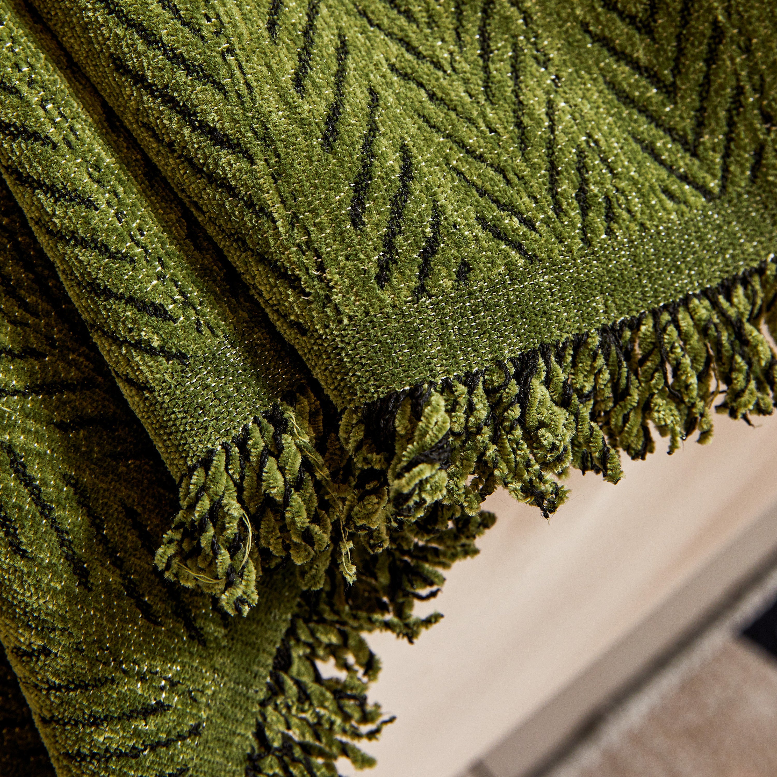 Herringbone Chenille Couch Cover Blanket Soft Durable Throw Sofa Protector With Tassel