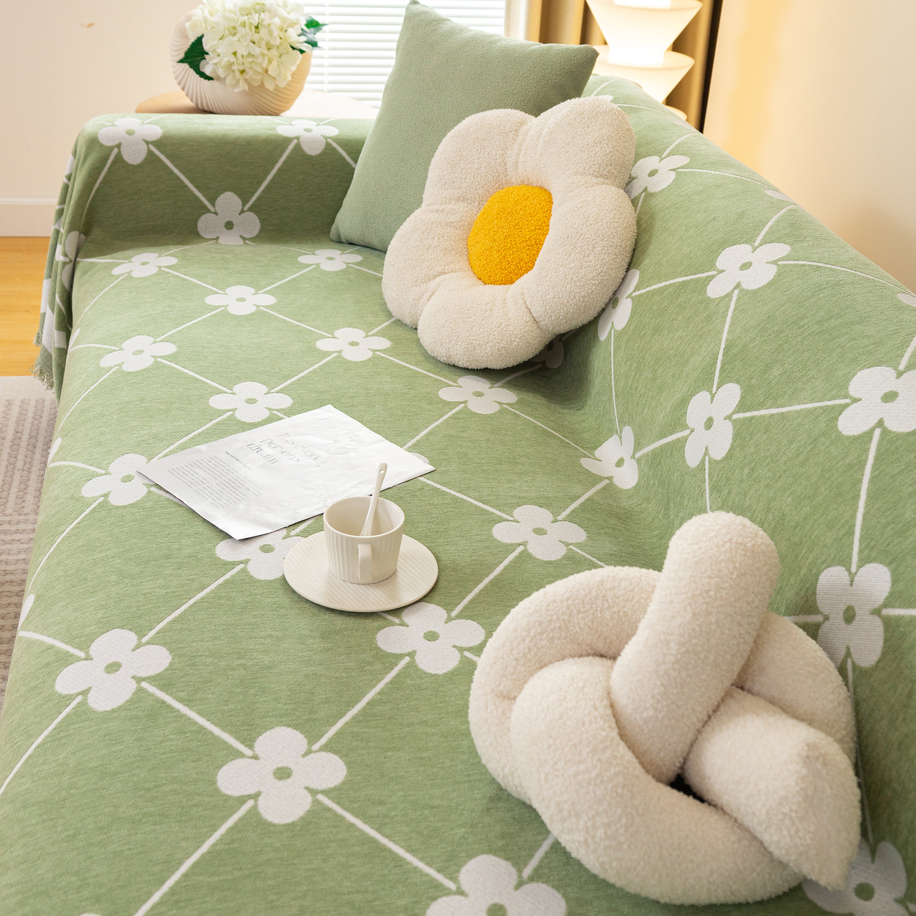 Comfy Four-leaf Clover Hope Faith Love Luck Blanket For Couch, Chenille Scratch Proof Sofa Blanket Covers