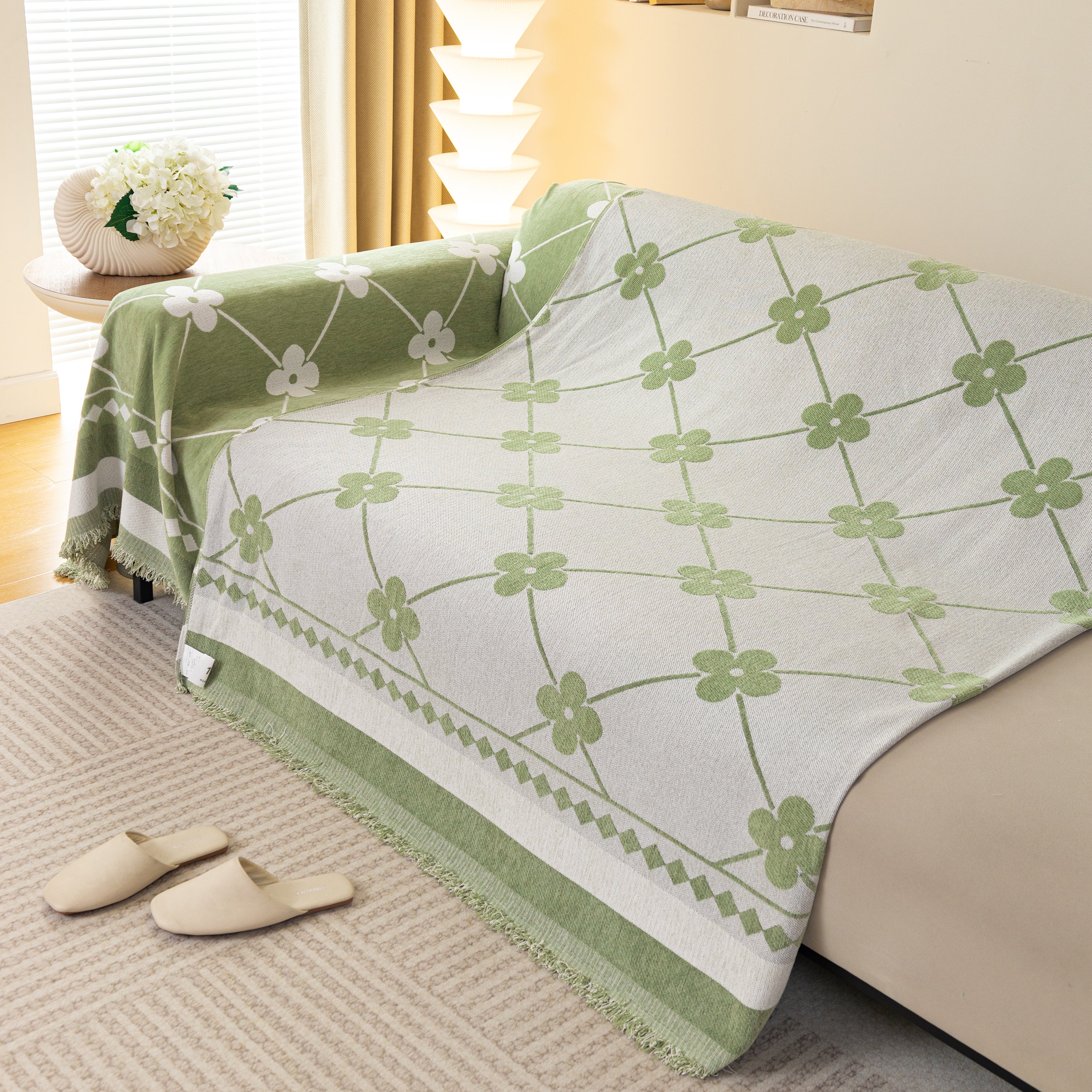 Comfy Four-leaf Clover Hope Faith Love Luck Blanket For Couch, Chenille Scratch Proof Sofa Blanket Covers