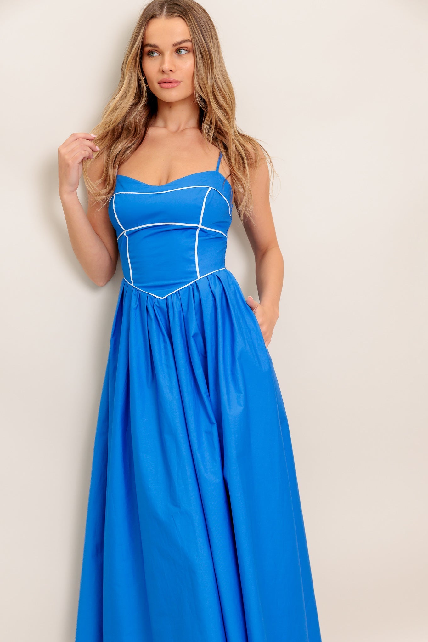 Kissable Knot Blue Woven Midi Dress
