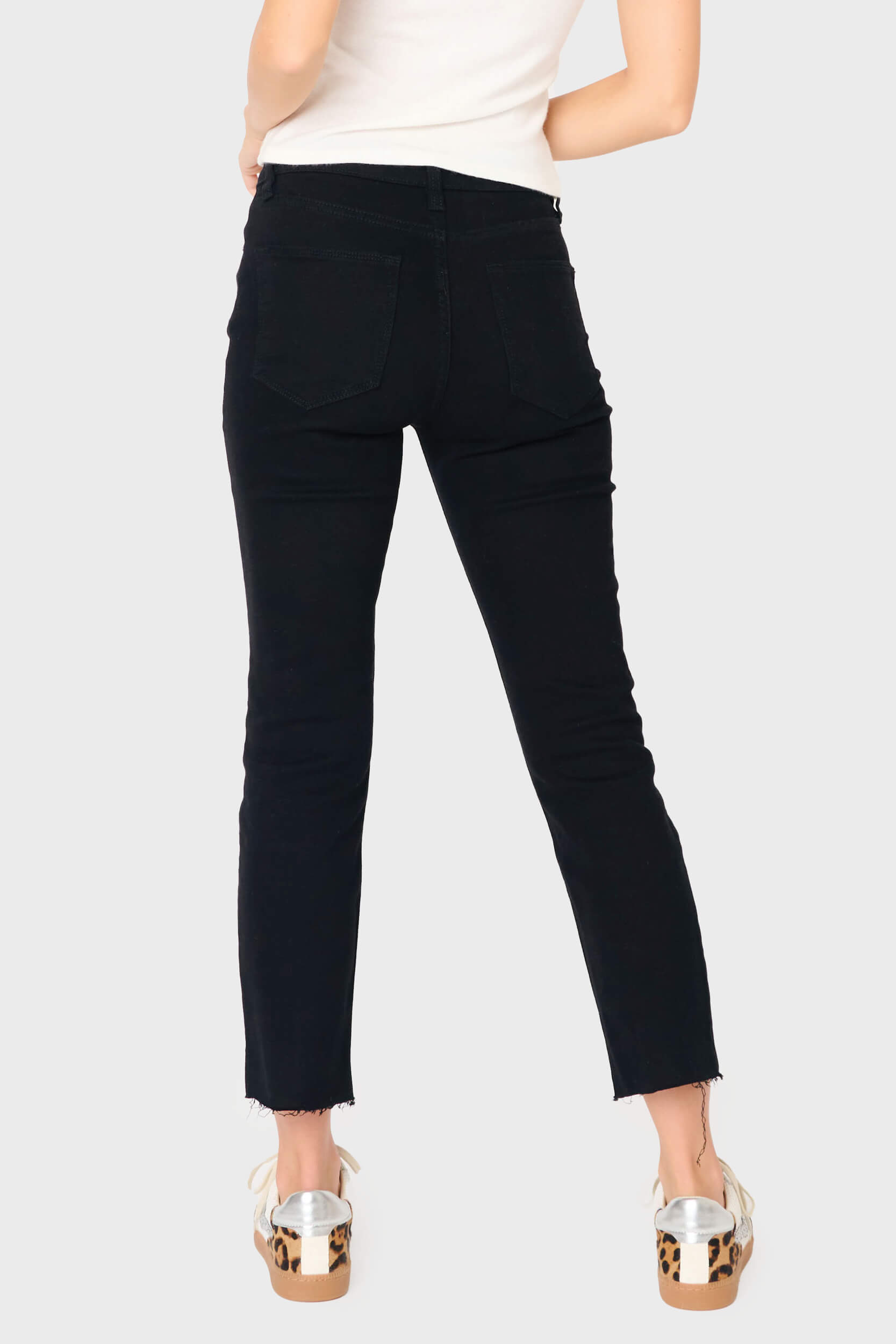 Essential Skinny Denim With Raw Hem