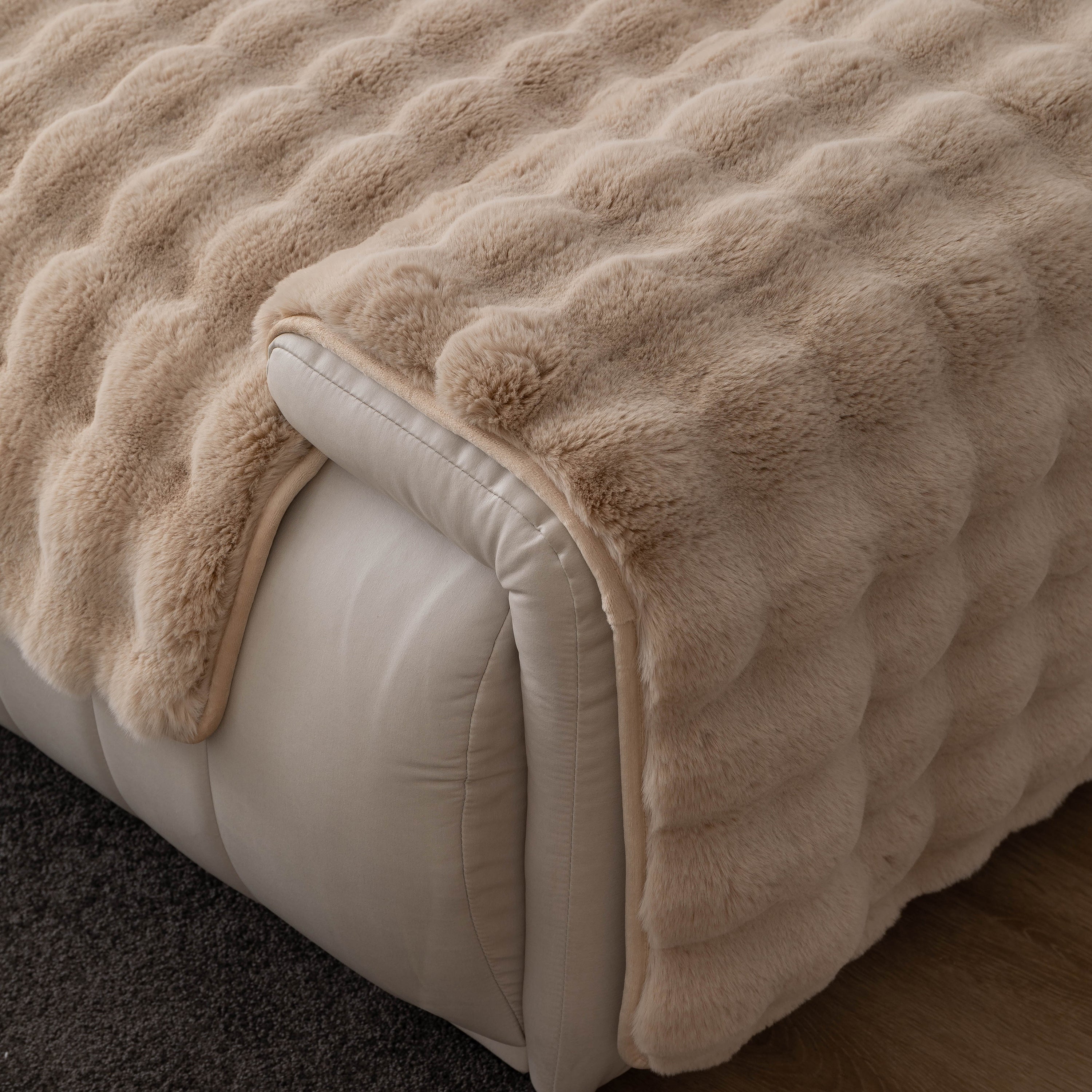Thick Sofa Cushion Solid Color Faux Fur Fluffy Sofa Cushion Non-slip Couch Covers