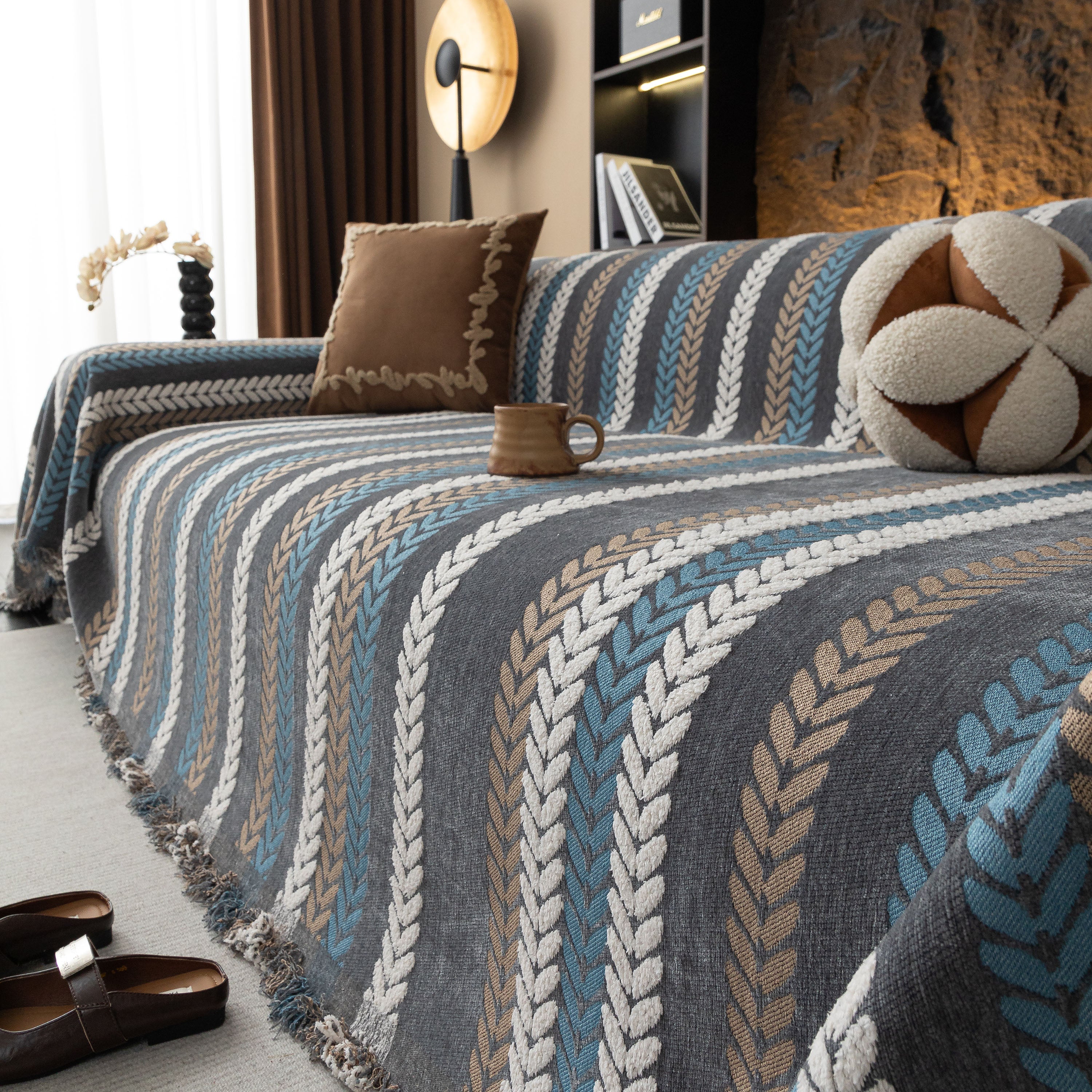 Cozy Decorative Throw Blanket For Couches, Boho Plush Woven Sofa Cover With Stripes