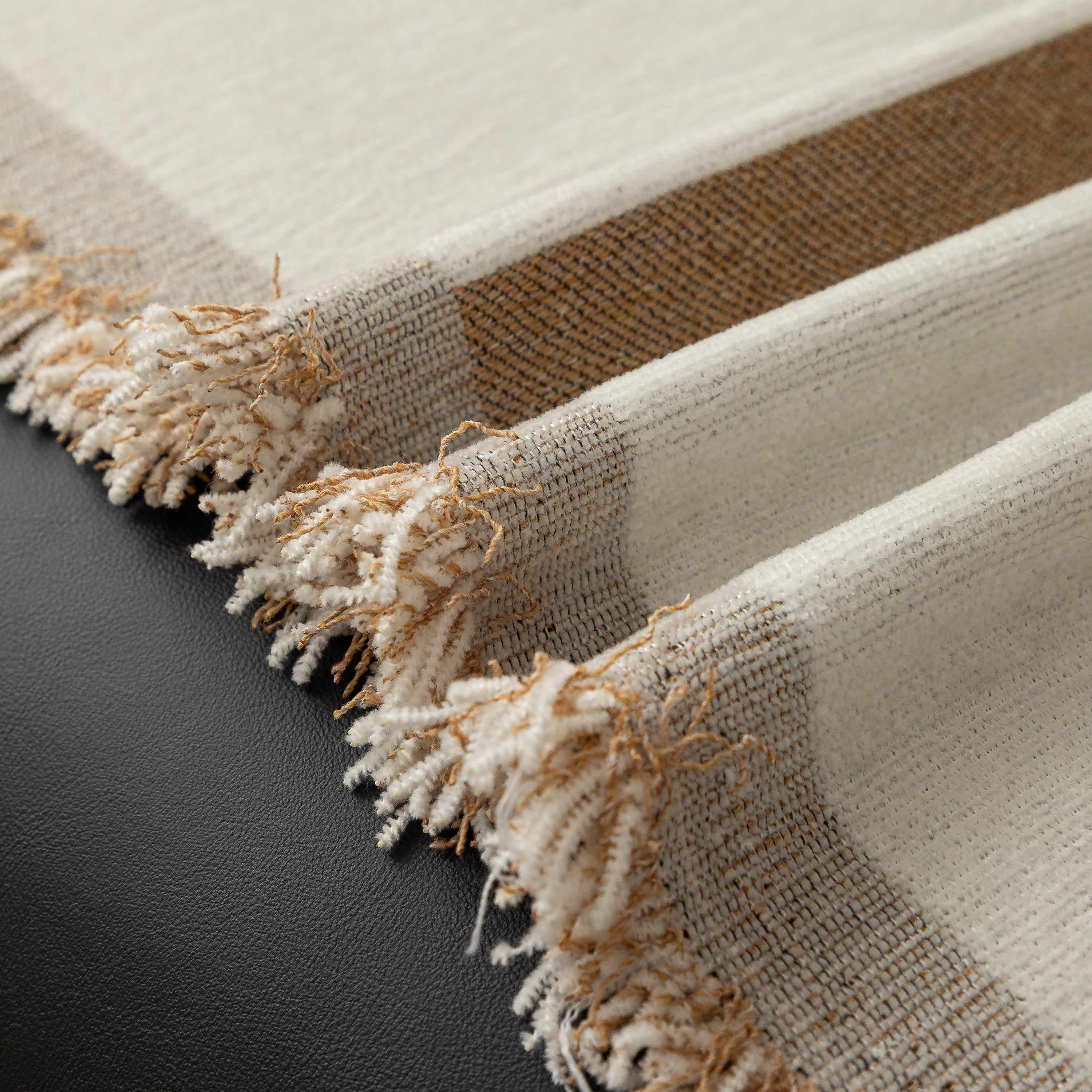 Modern Plaid Heavy Duty Sofa Throw Blanket, Boho Farmhouse Couch Cover With Tassel